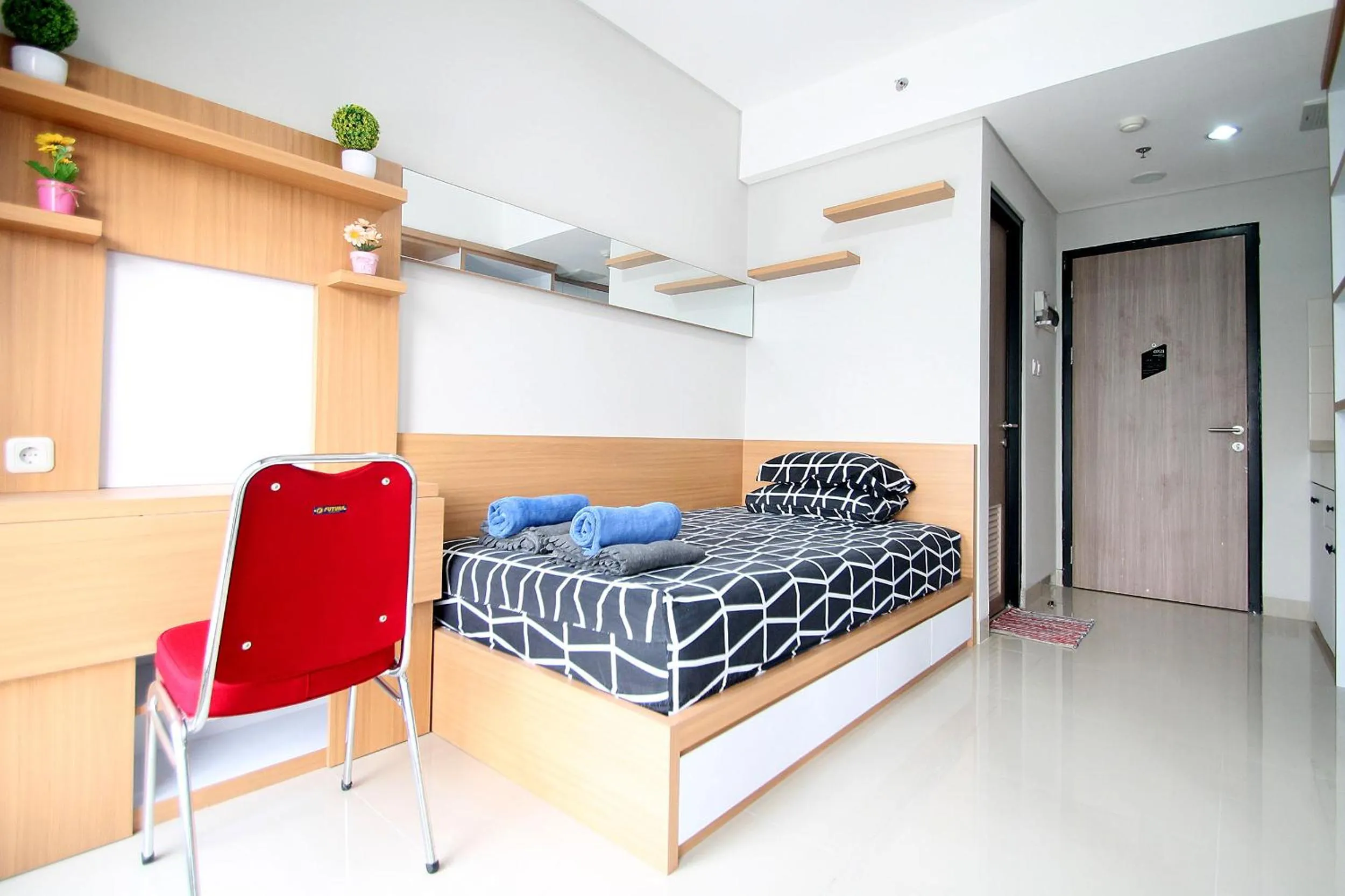 Bed in Apartemen Monroe Jababeka Cikarang Bekasi by Aparian