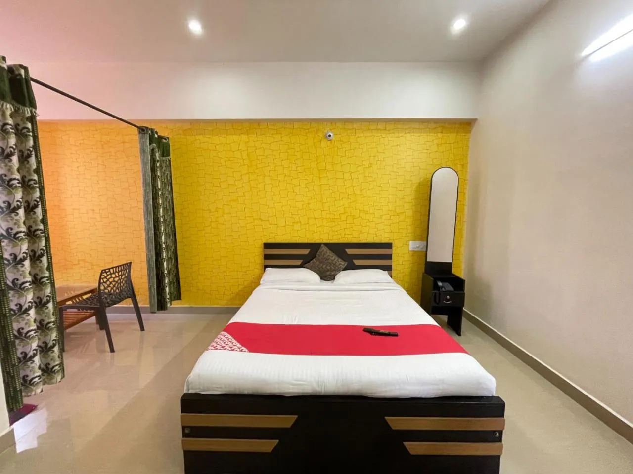 Bed in Green Valley Residency