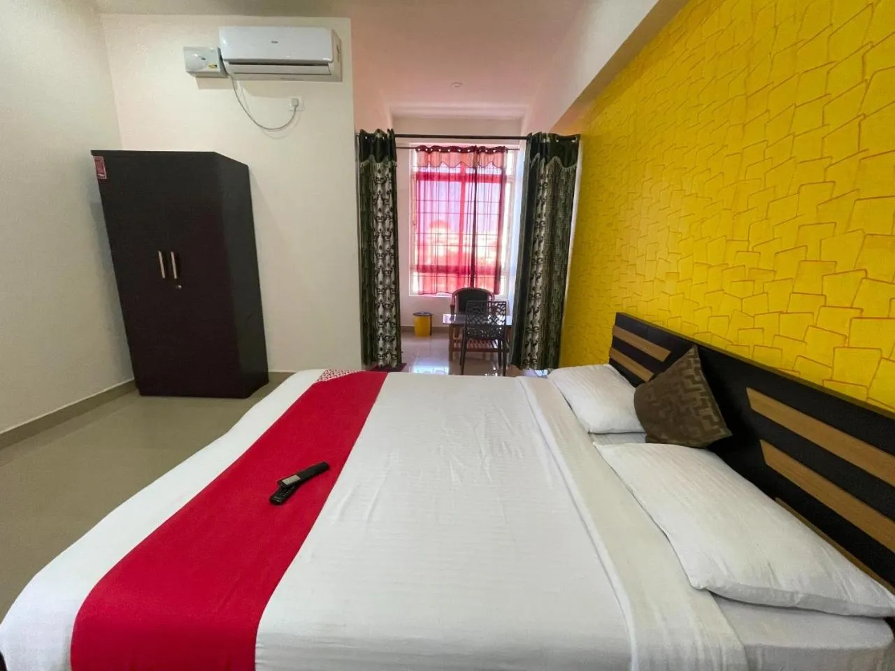 Bed in Green Valley Residency