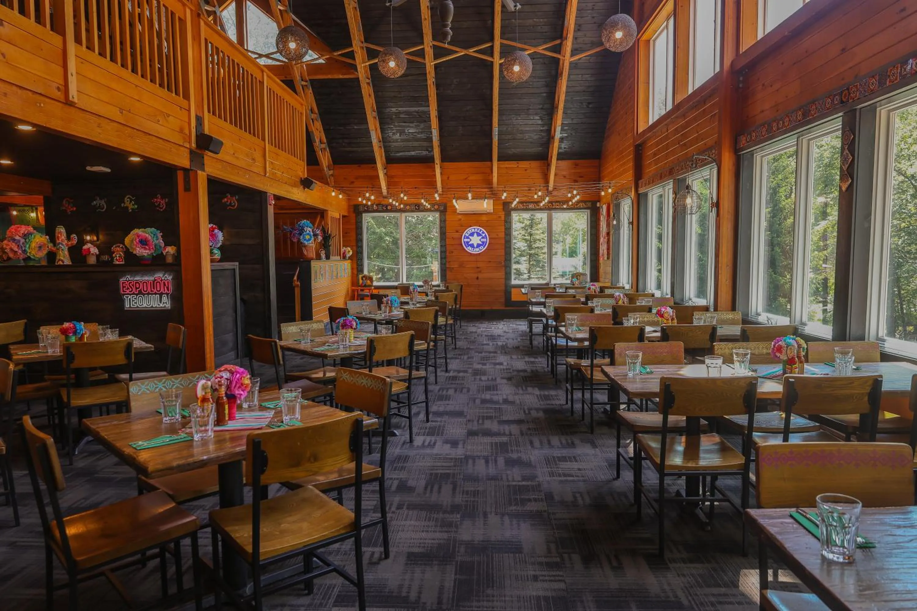 Restaurant/places to eat in Camelback Resort