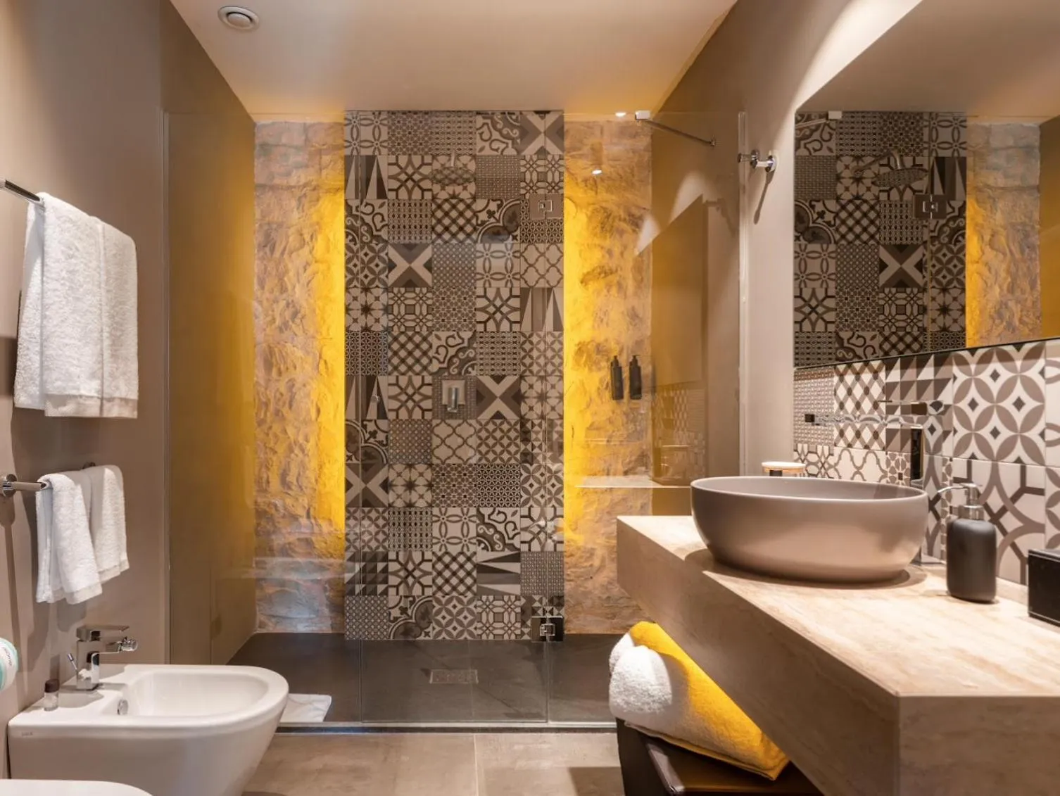 Bathroom in Pietra d'Acqua Resort & Spa by Geocharme