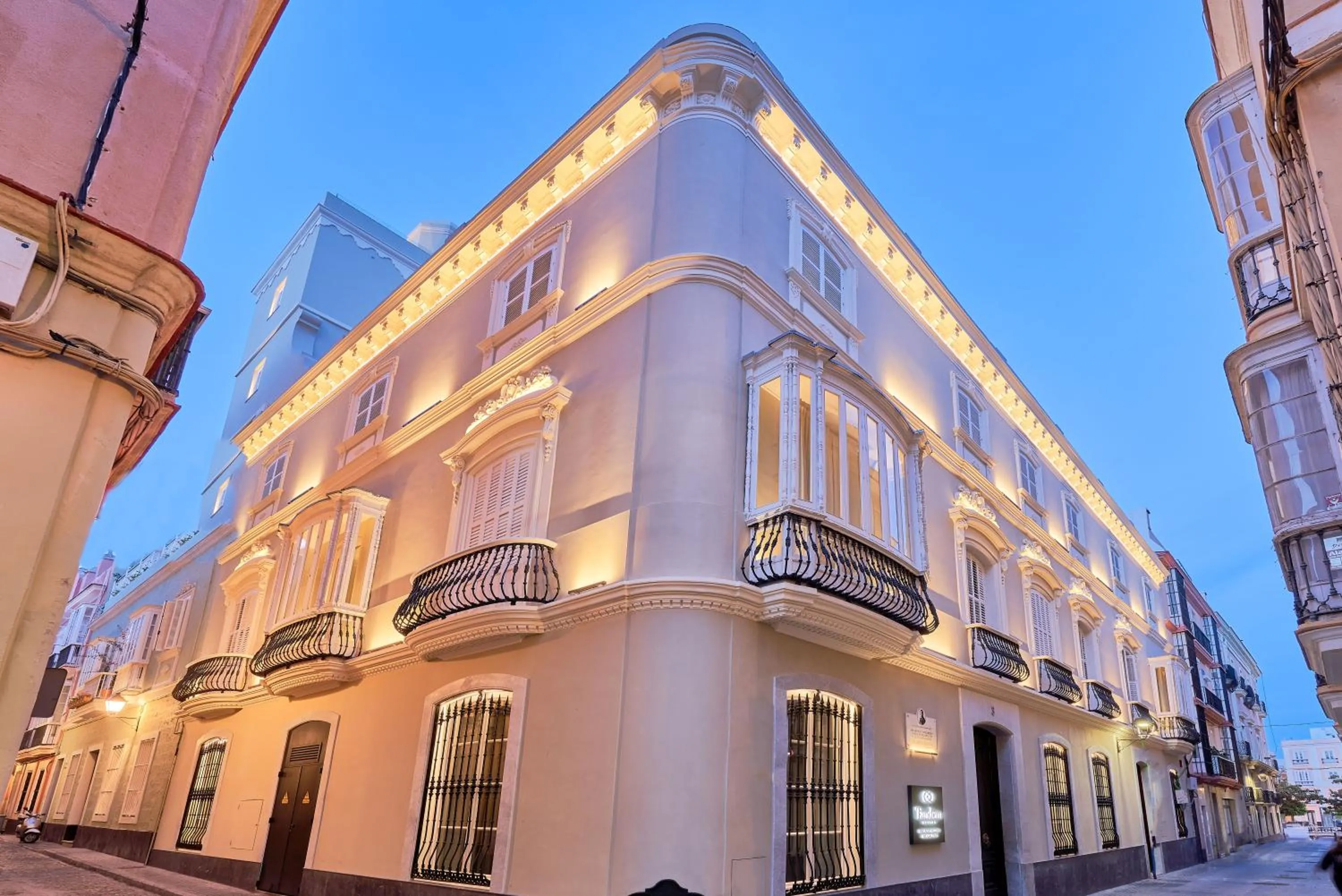 Property building in Tandem Palacio Veedor de Galeras Suites