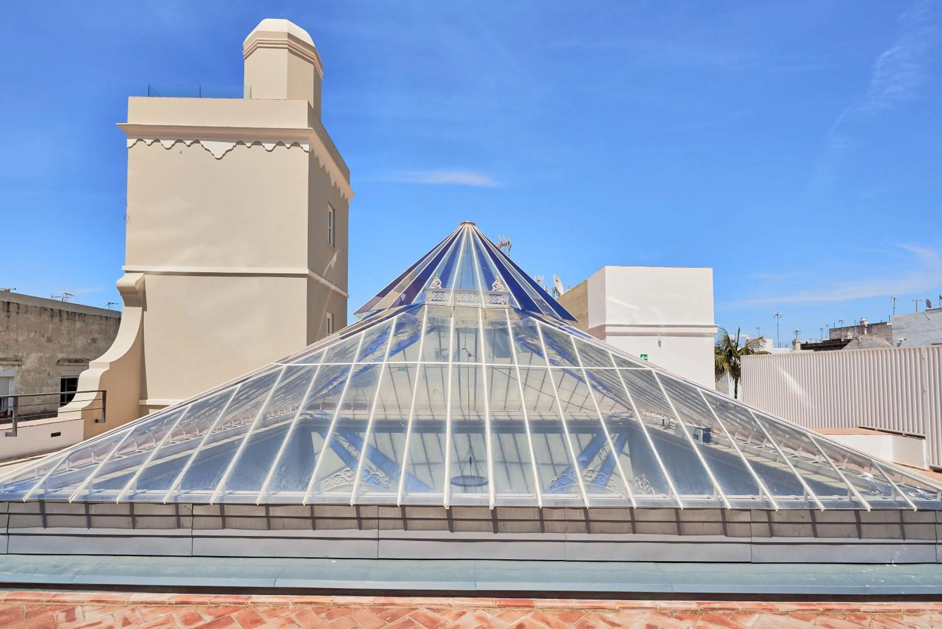 Property building in Tandem Palacio Veedor de Galeras Suites