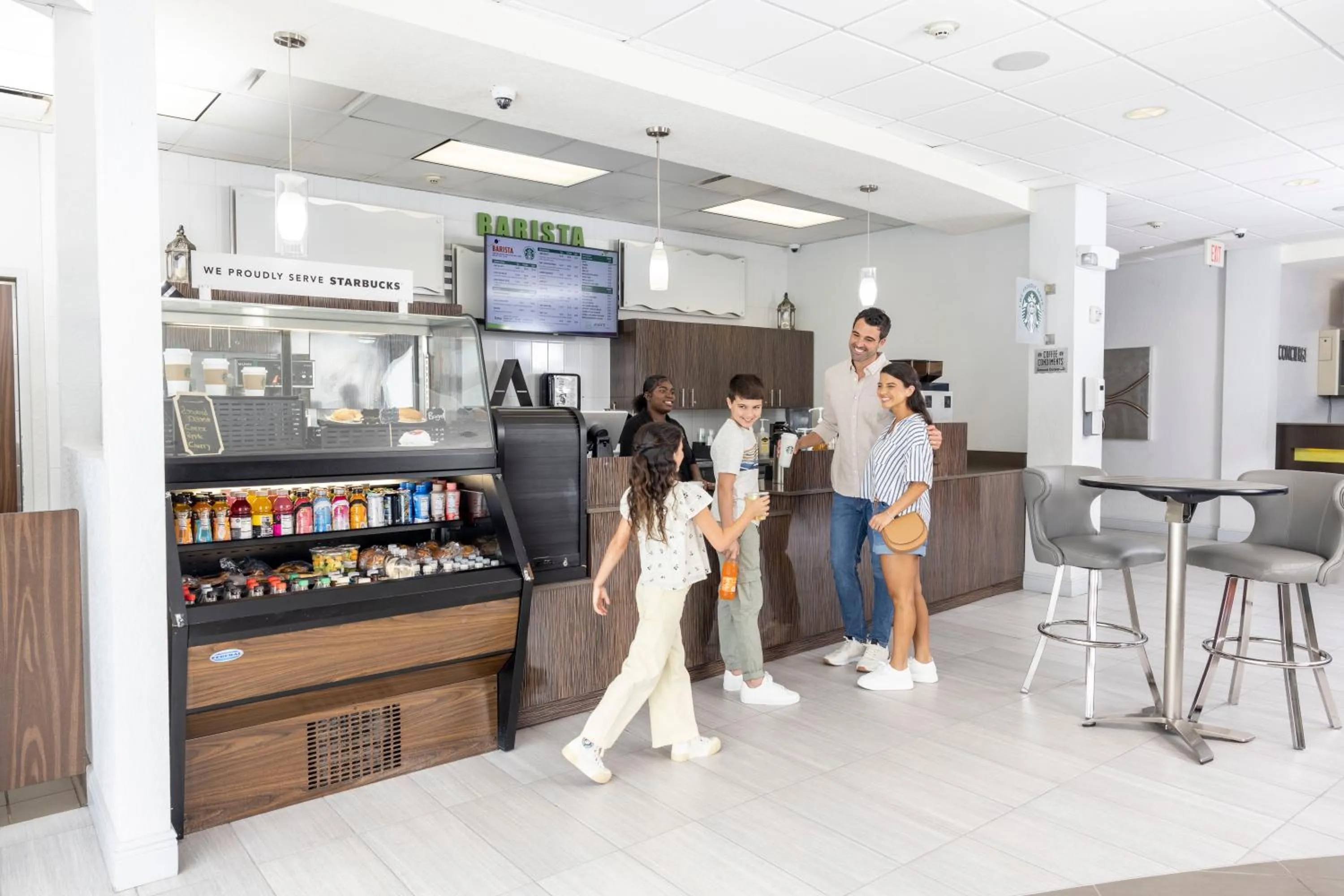 Restaurant/places to eat in Avanti International Resort