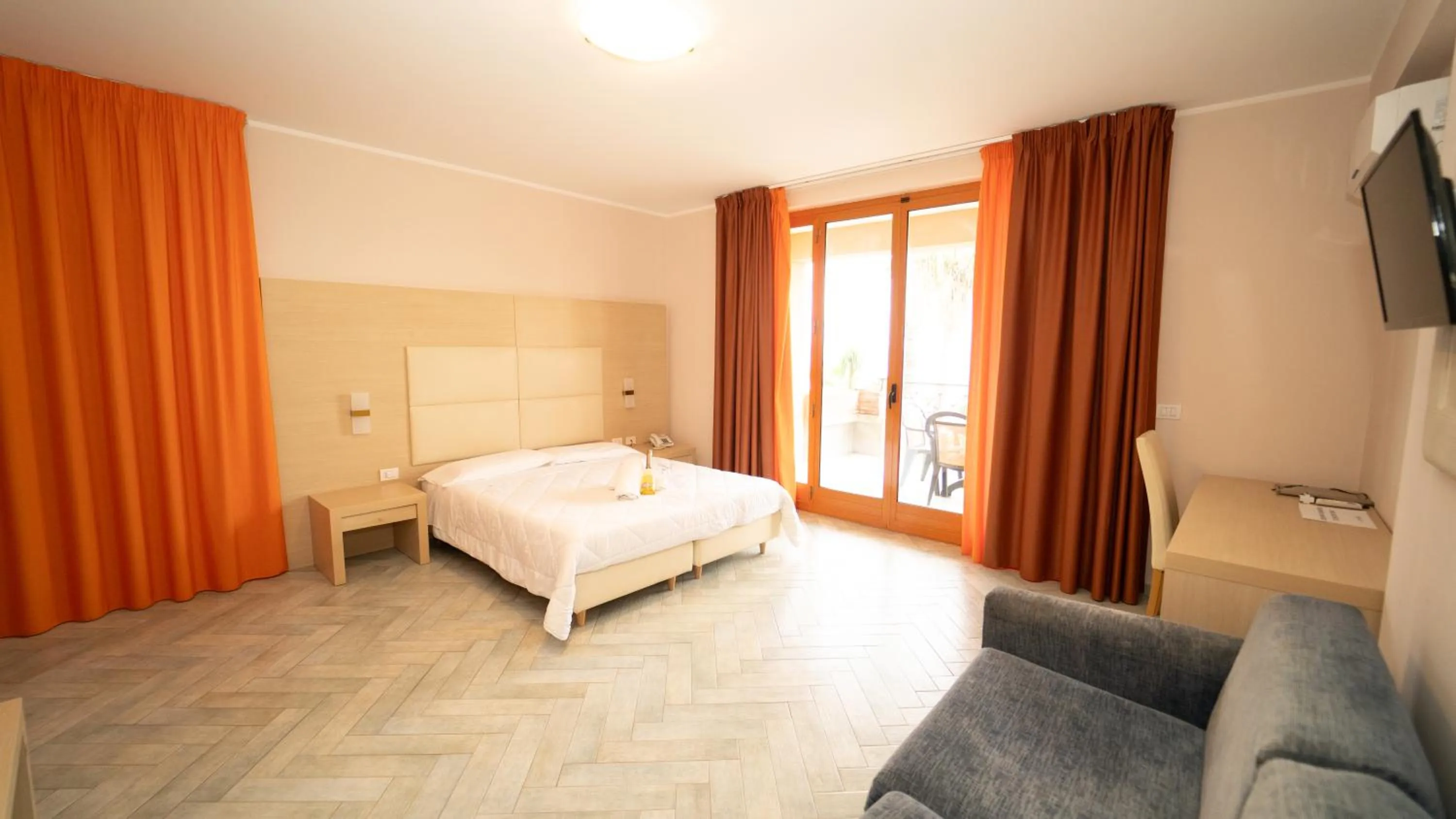 Bed in Taormina Hotel Calipso