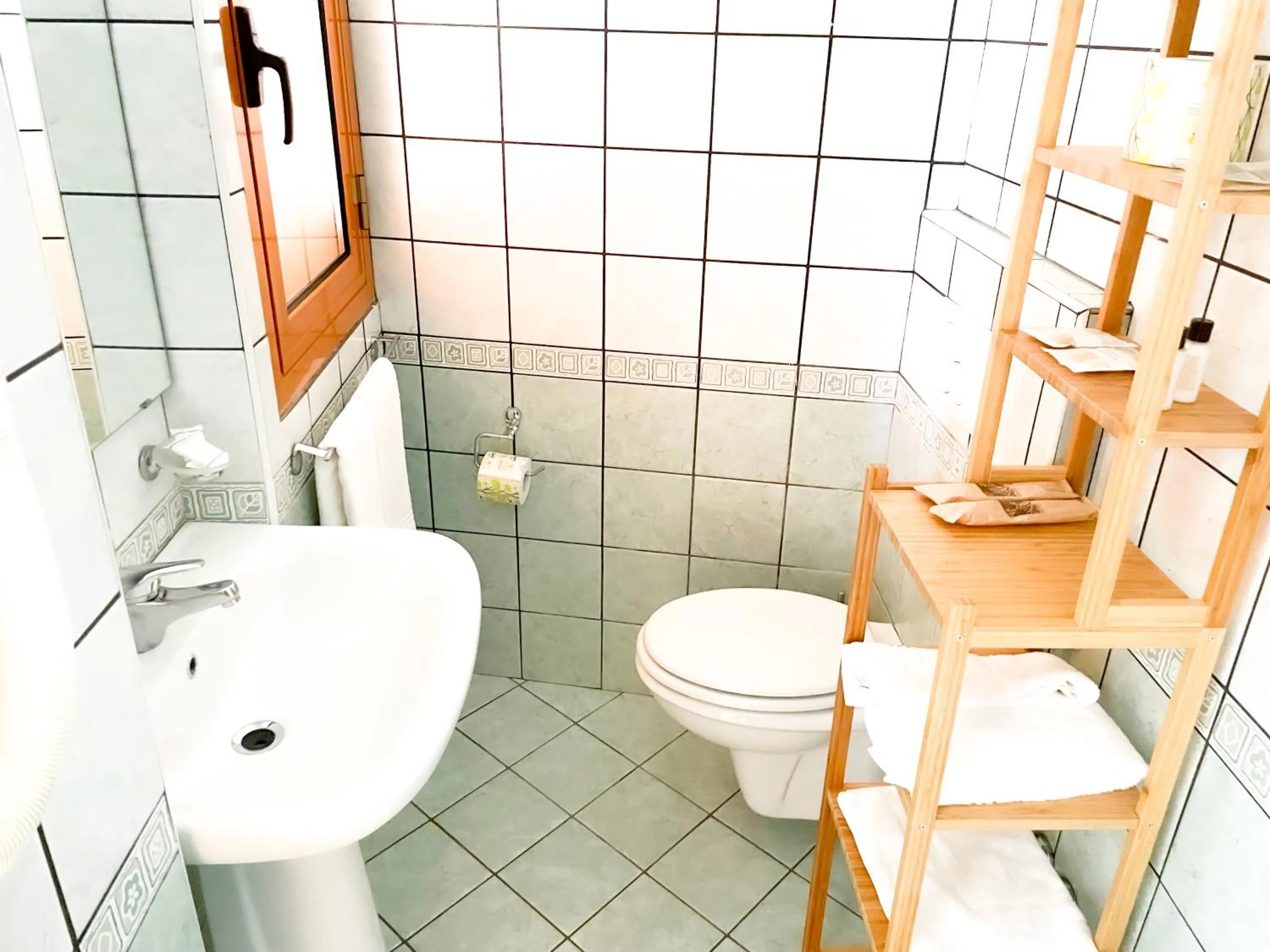 Bathroom in Taormina Hotel Calipso