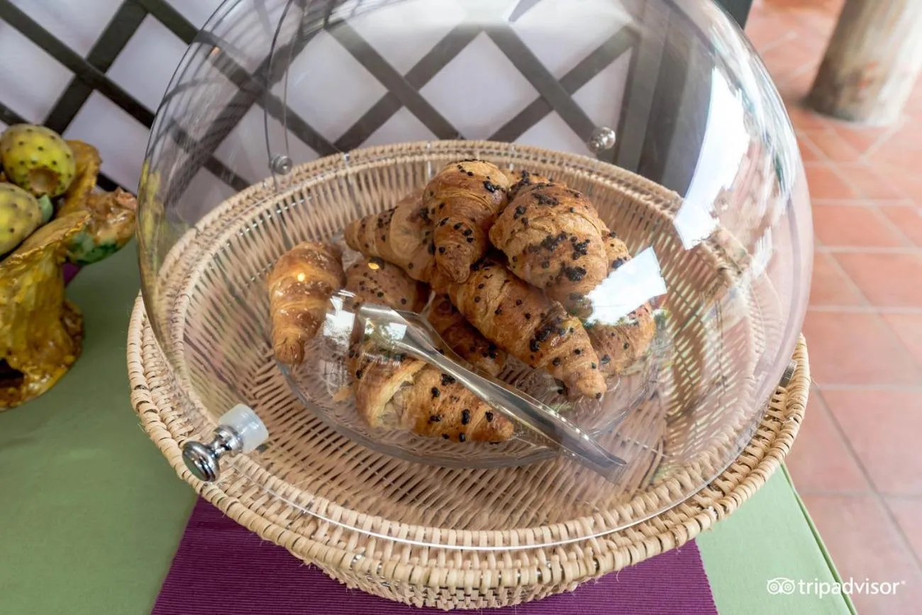 Breakfast in Taormina Hotel Calipso