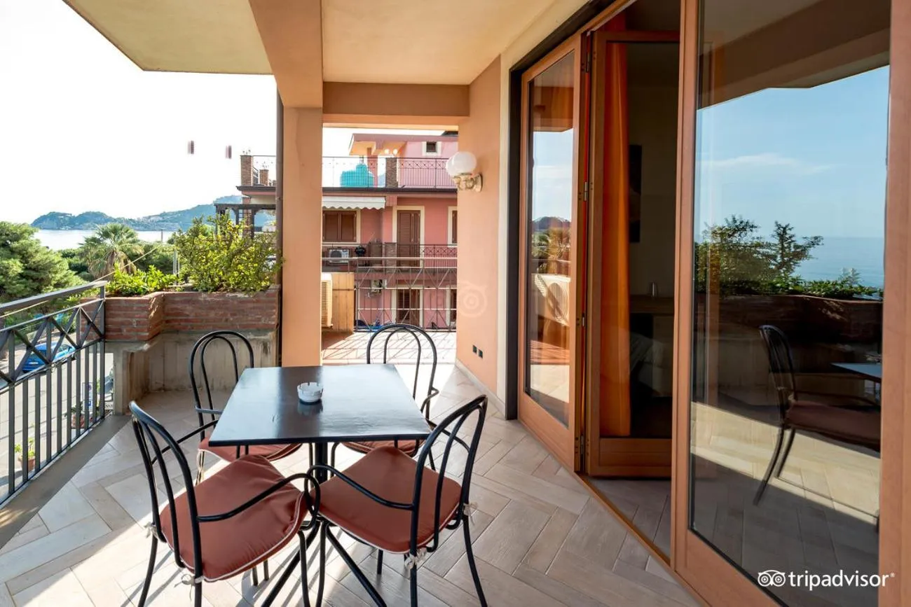 Balcony/Terrace in Taormina Hotel Calipso