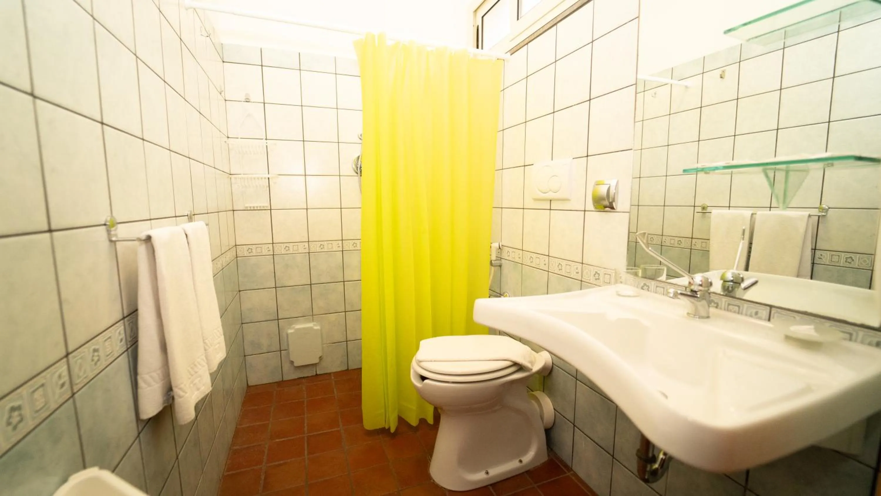 Bathroom in Taormina Hotel Calipso