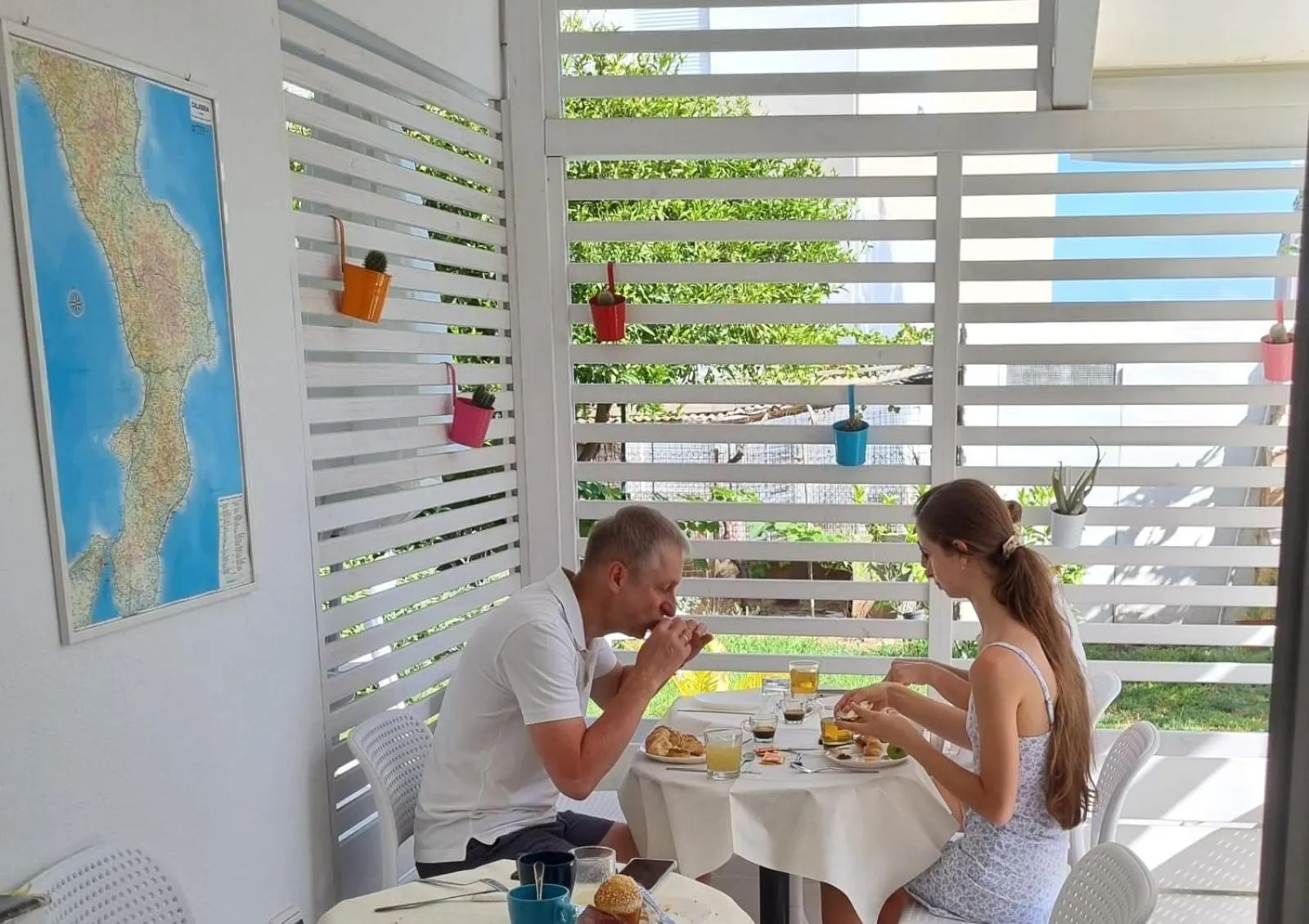 People in B&B Kamalei Tropea