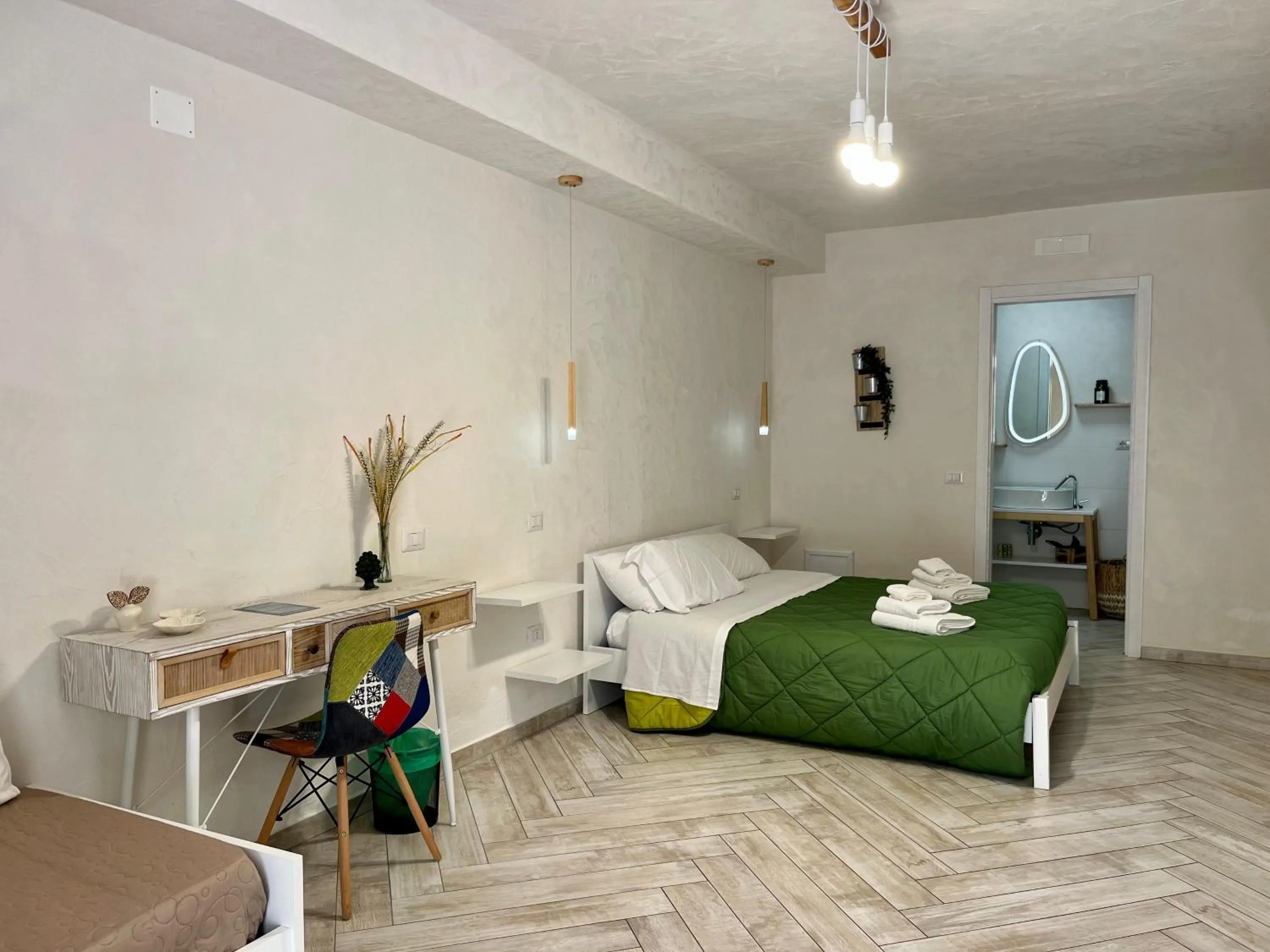 Bedroom, Bed in B&B Kamalei Tropea