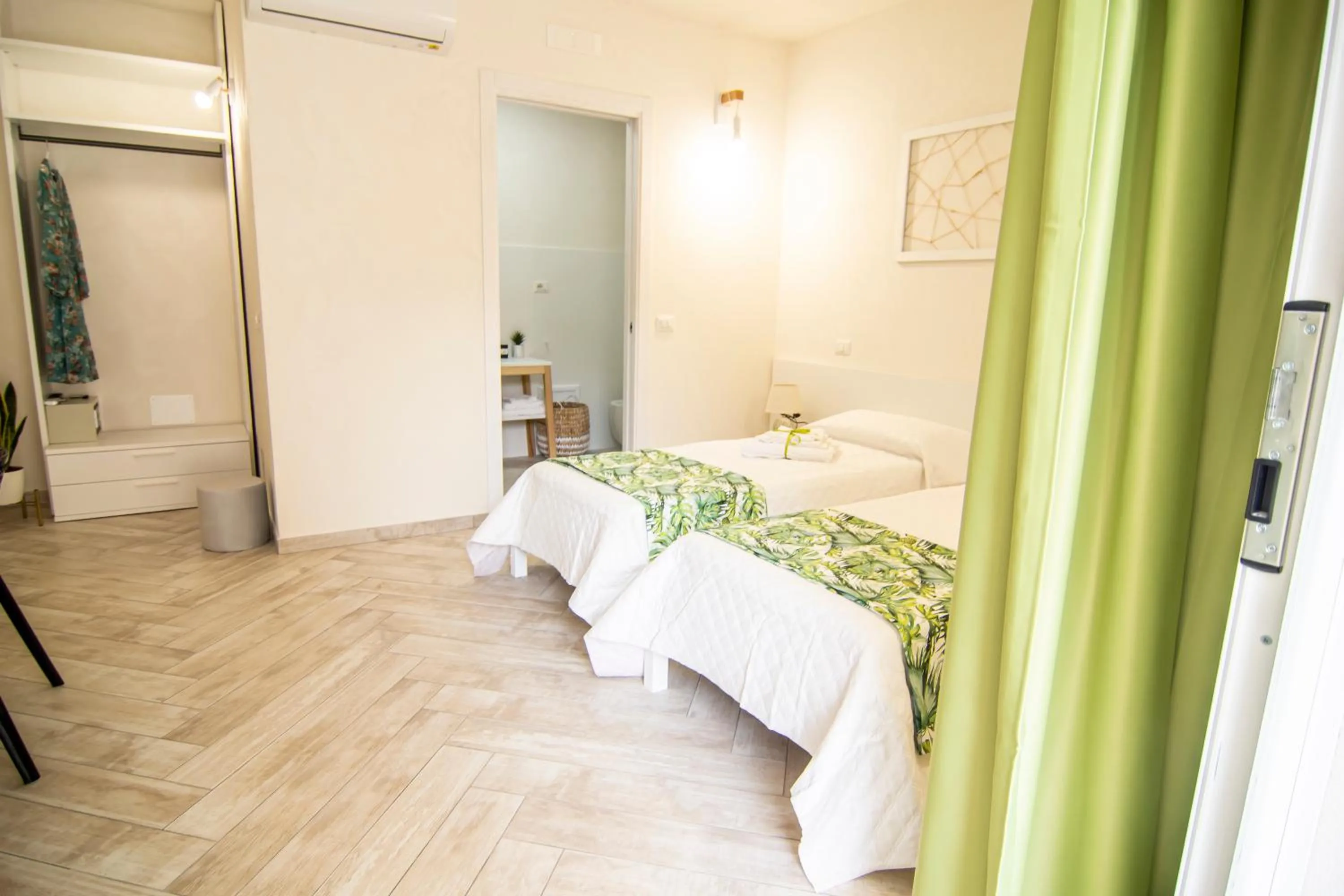 Bed in B&B Kamalei Tropea