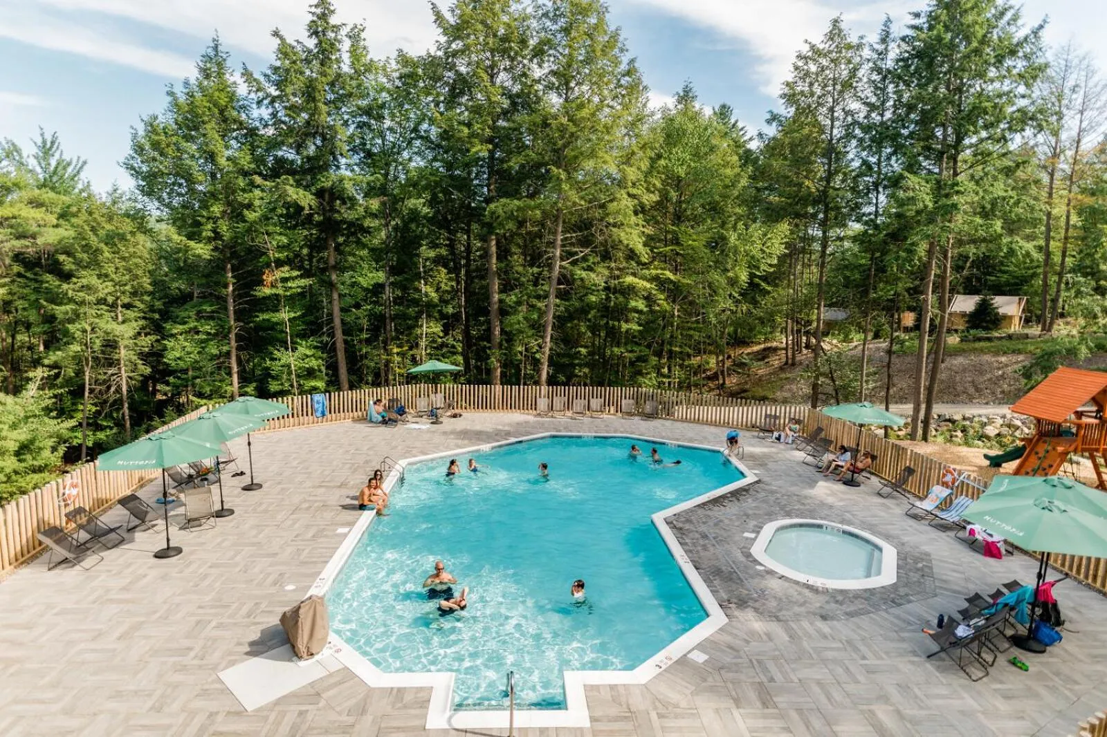 Huttopia Lake George - Adirondacks