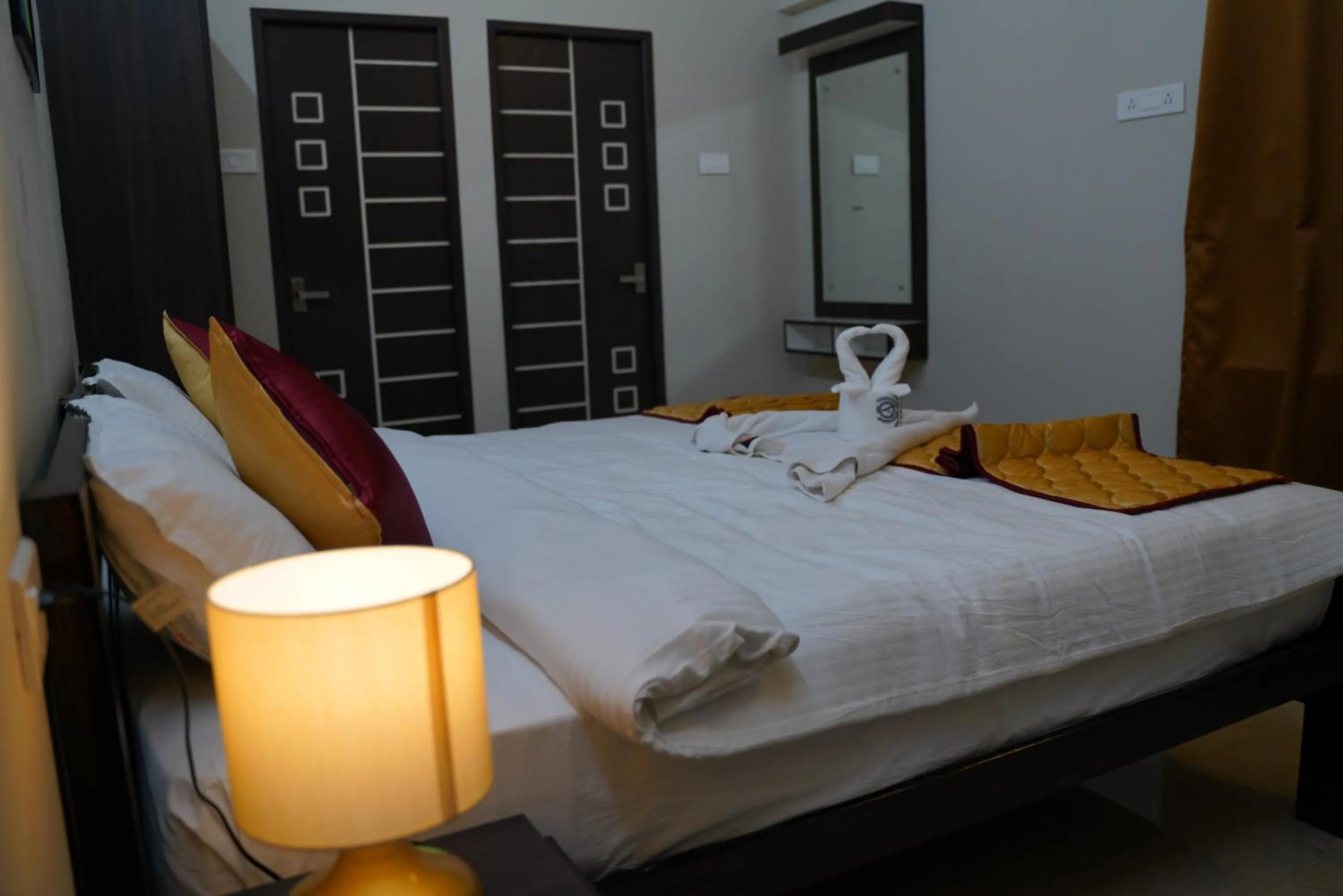 Bedroom, Bed in Hotel Akshith Inn