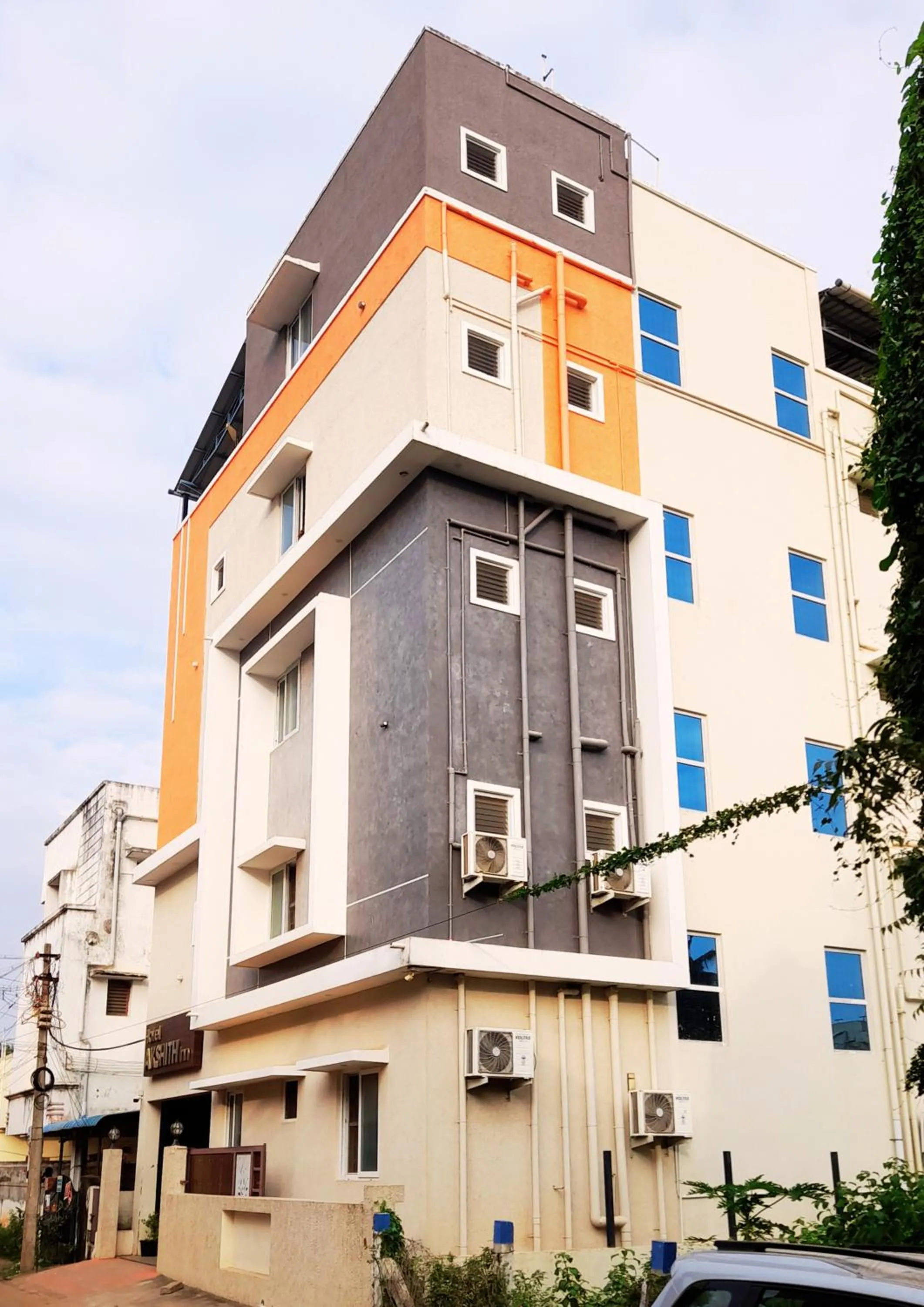 Property building in Hotel Akshith Inn