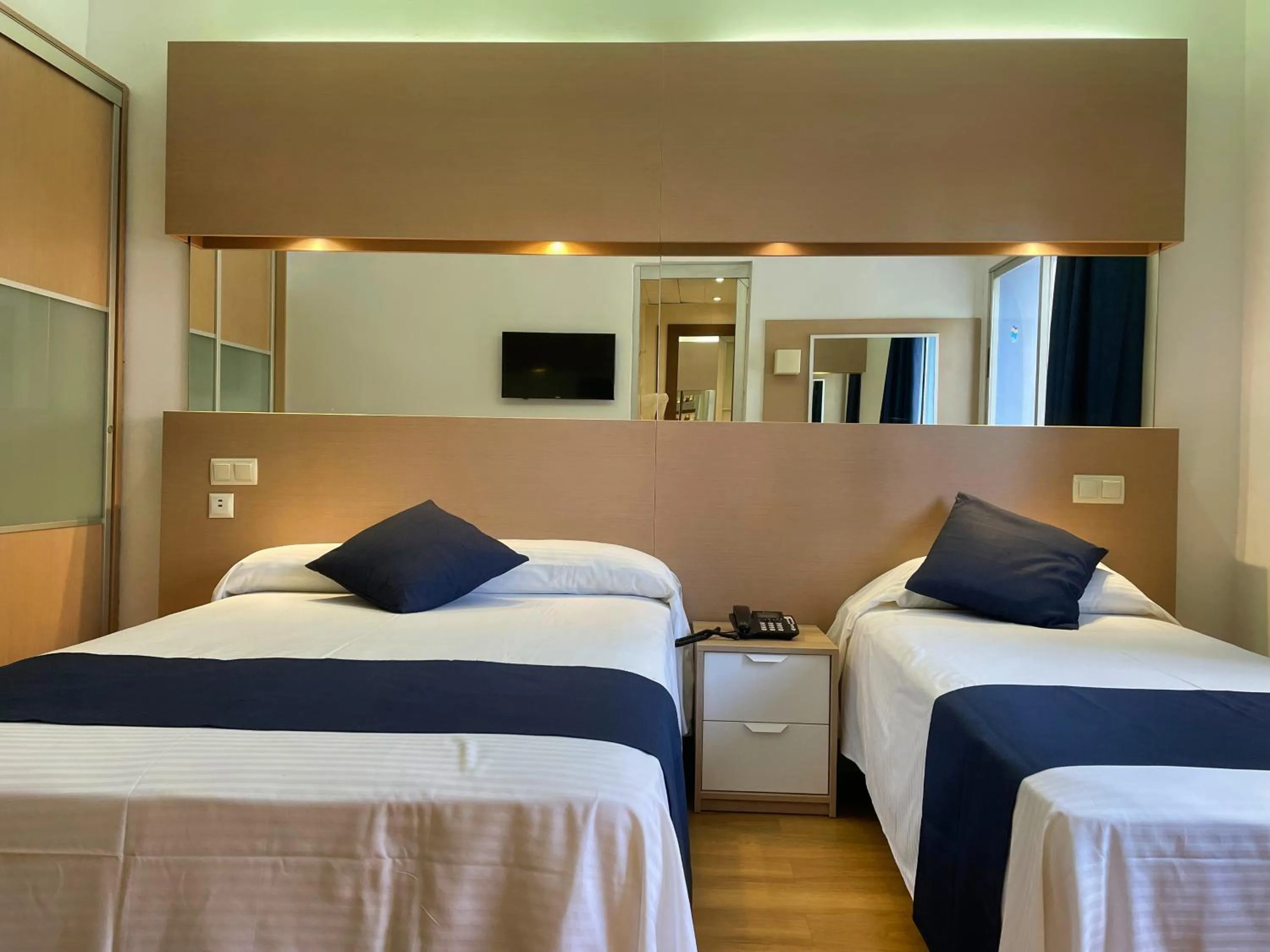 Bed in Hotel Villamarina Club