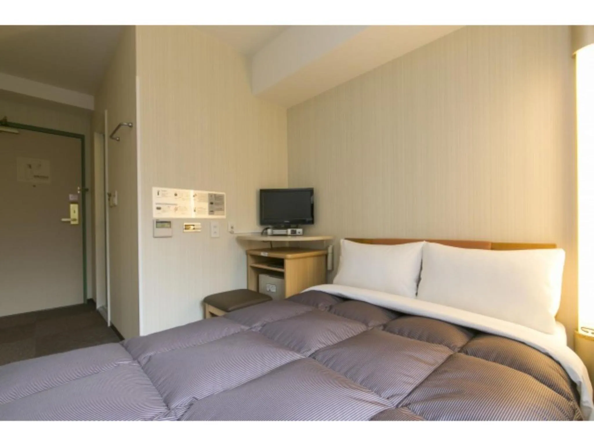 Bed in R&B HOTEL HIGASHI NIHONBASHI - Vacation STAY 14017v