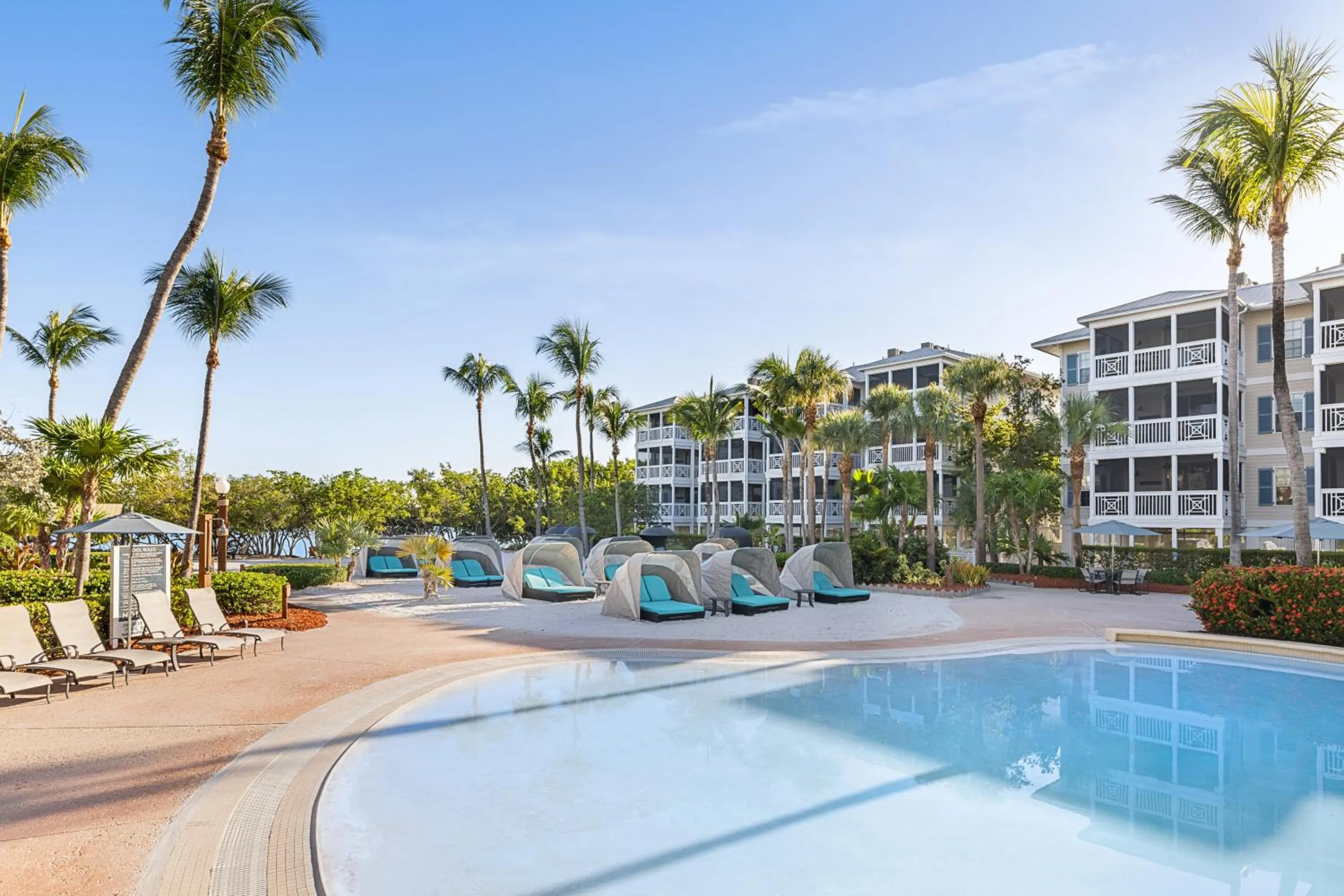 Swimming pool in Hyatt Vacation Club at Beach House