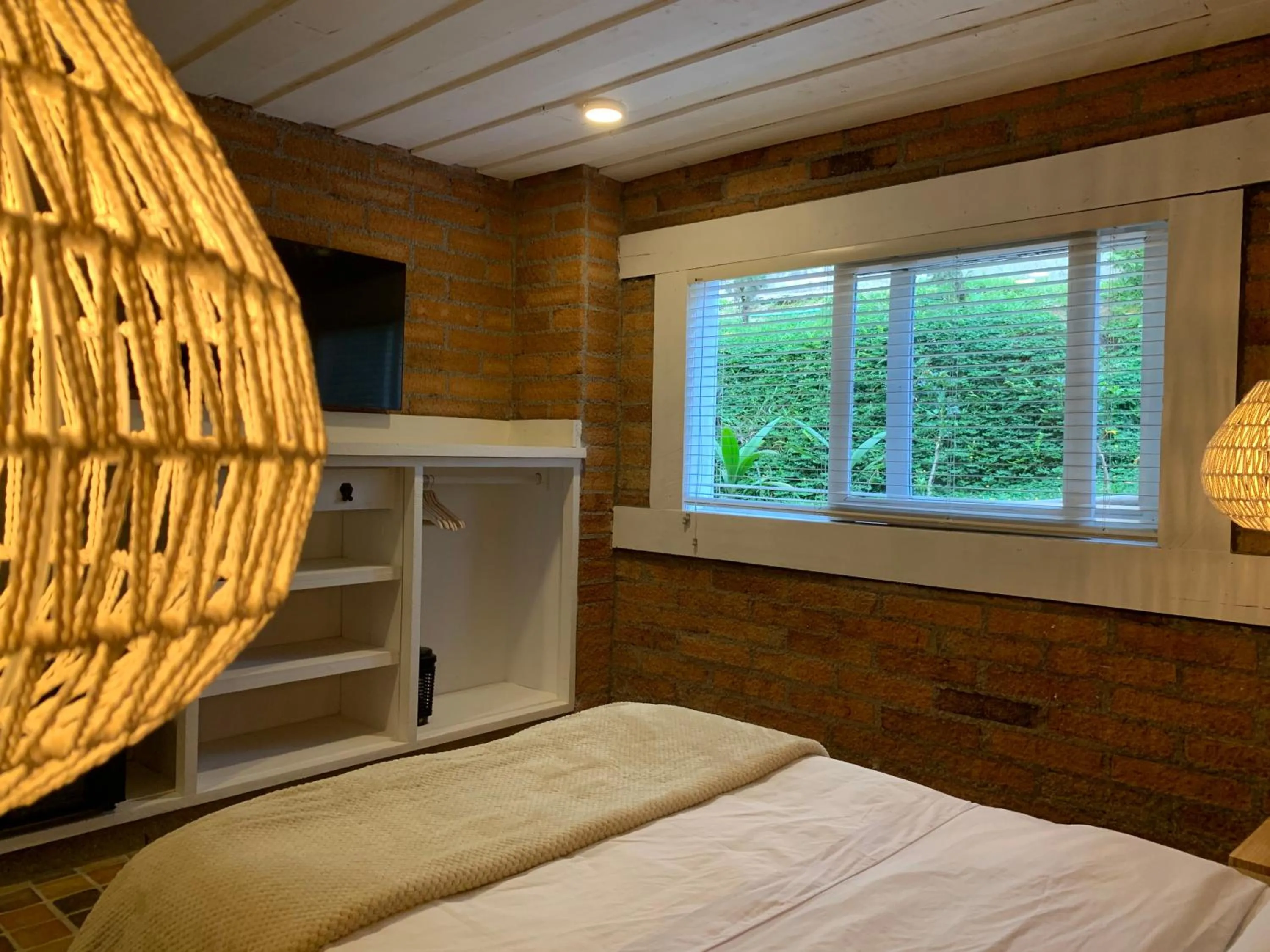 TV and multimedia in Botánico Finca Boutique Guatapé