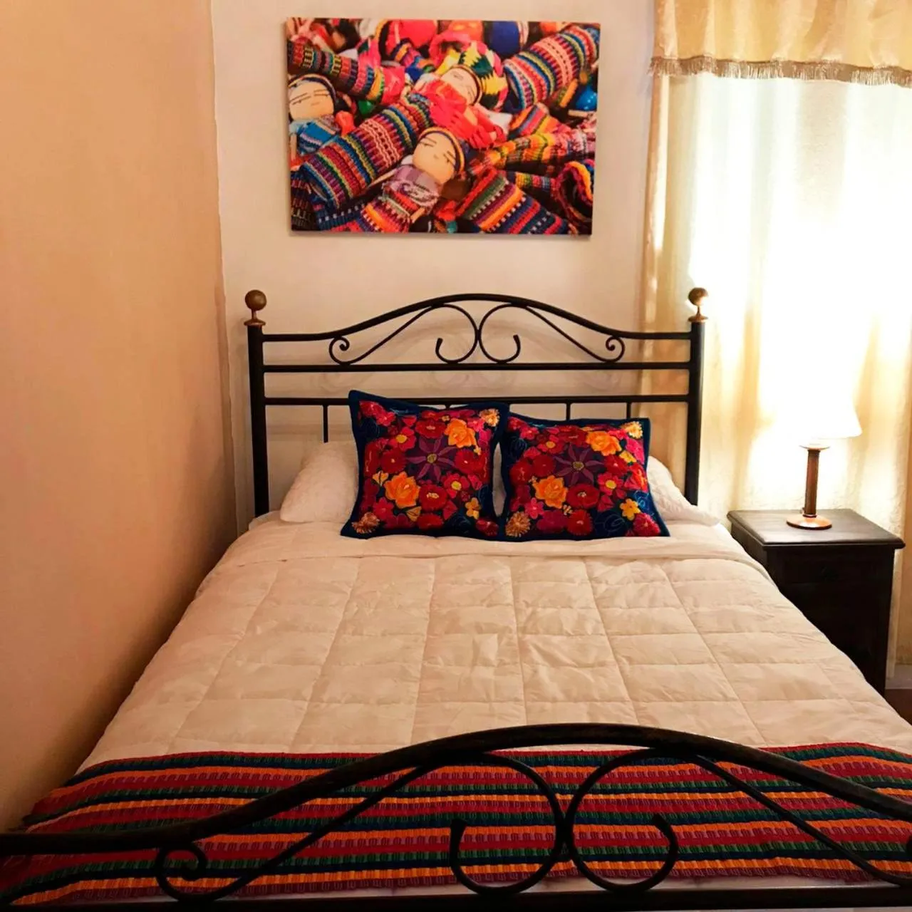 Bed in Luna Maya Antigua