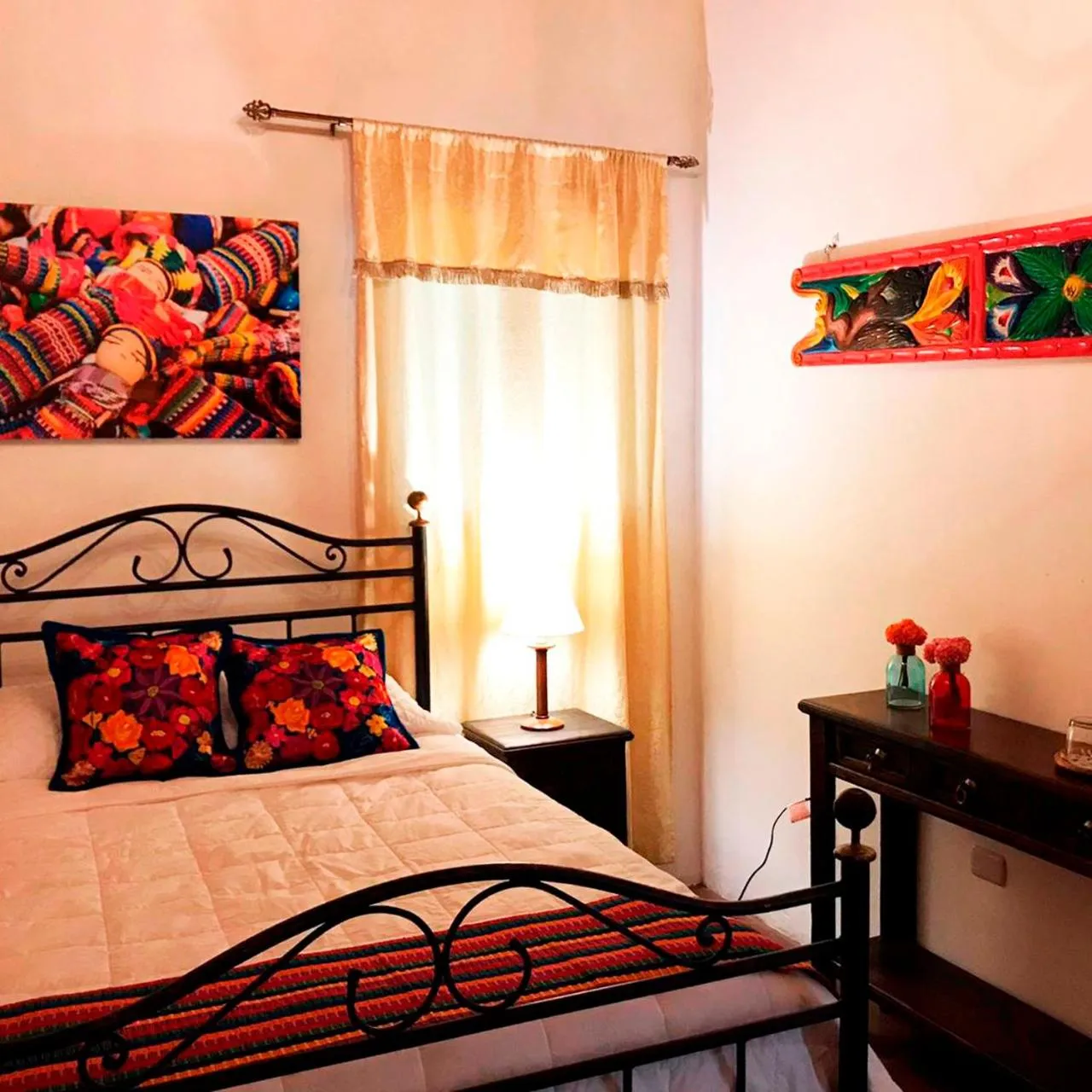 Bed in Luna Maya Antigua