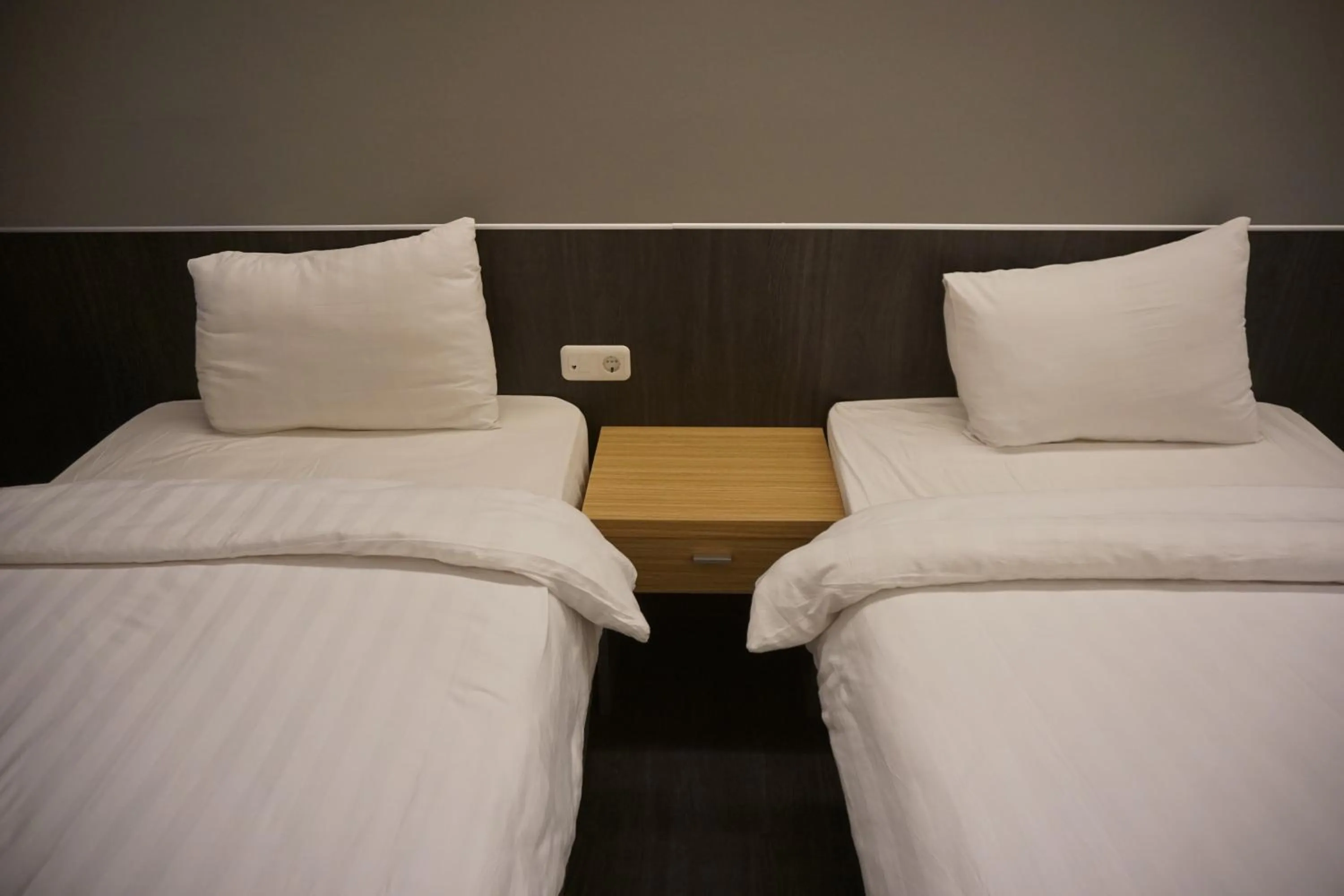Bed in HOTEL PANTES SIMPANG LIMA SEMARANG