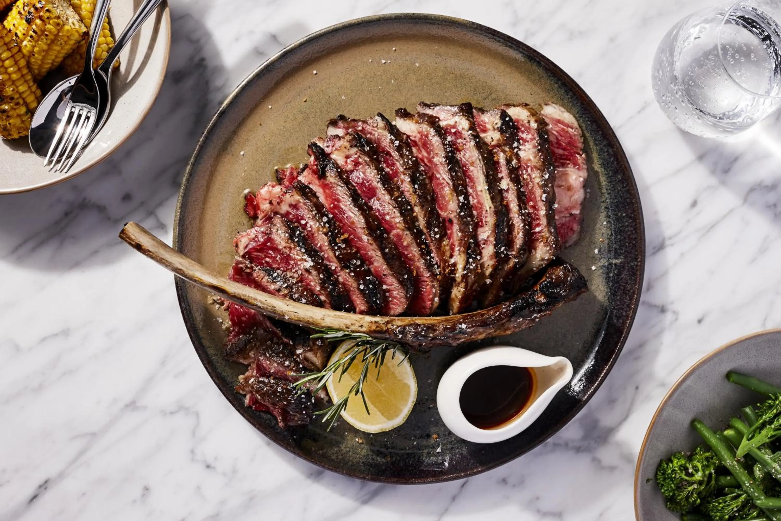 Restaurant/places to eat in The Gem Hotel