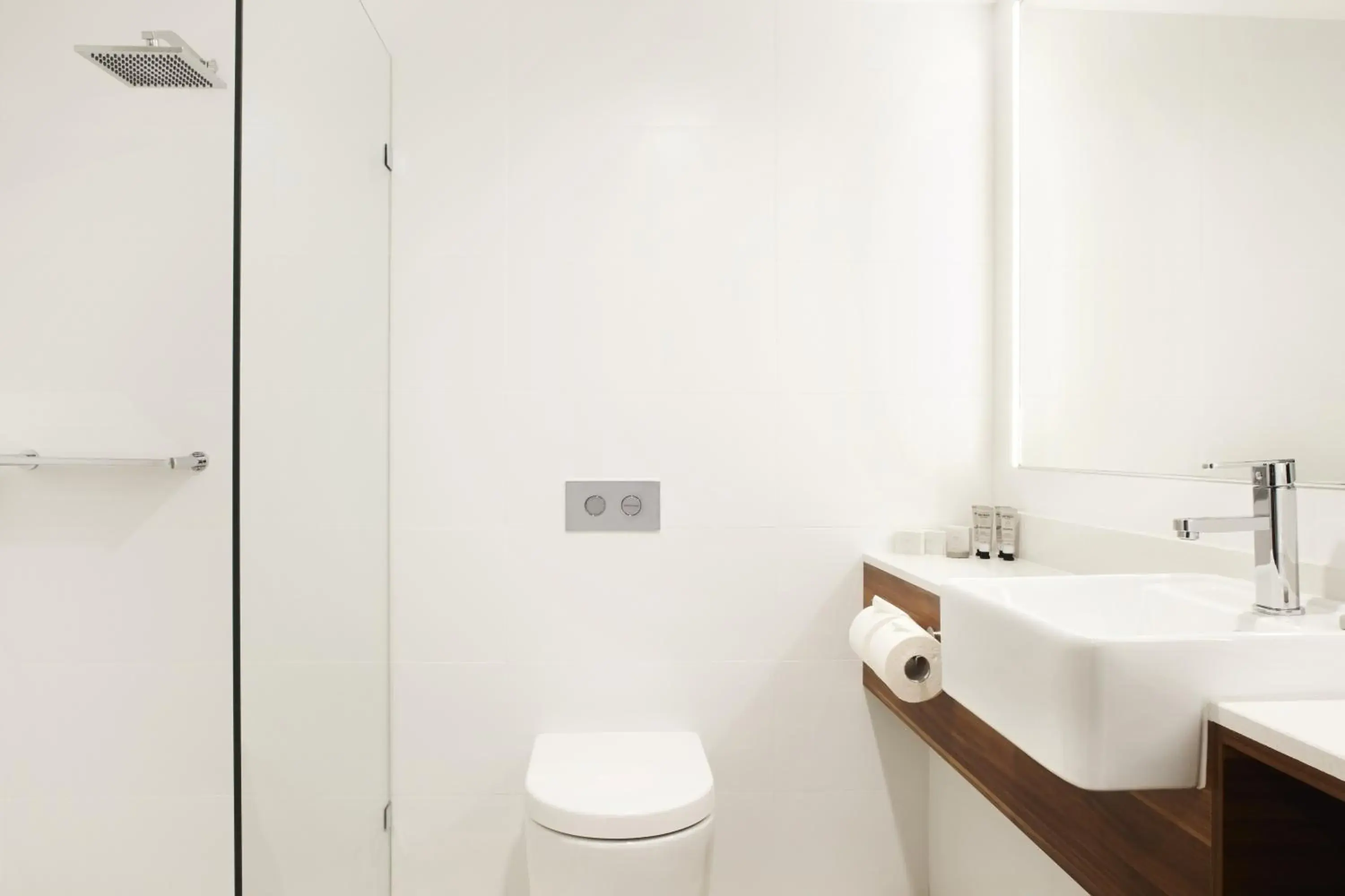 Deluxe Triple Room in The Gem Hotel Deluxe Triple Room in The Gem Hotel