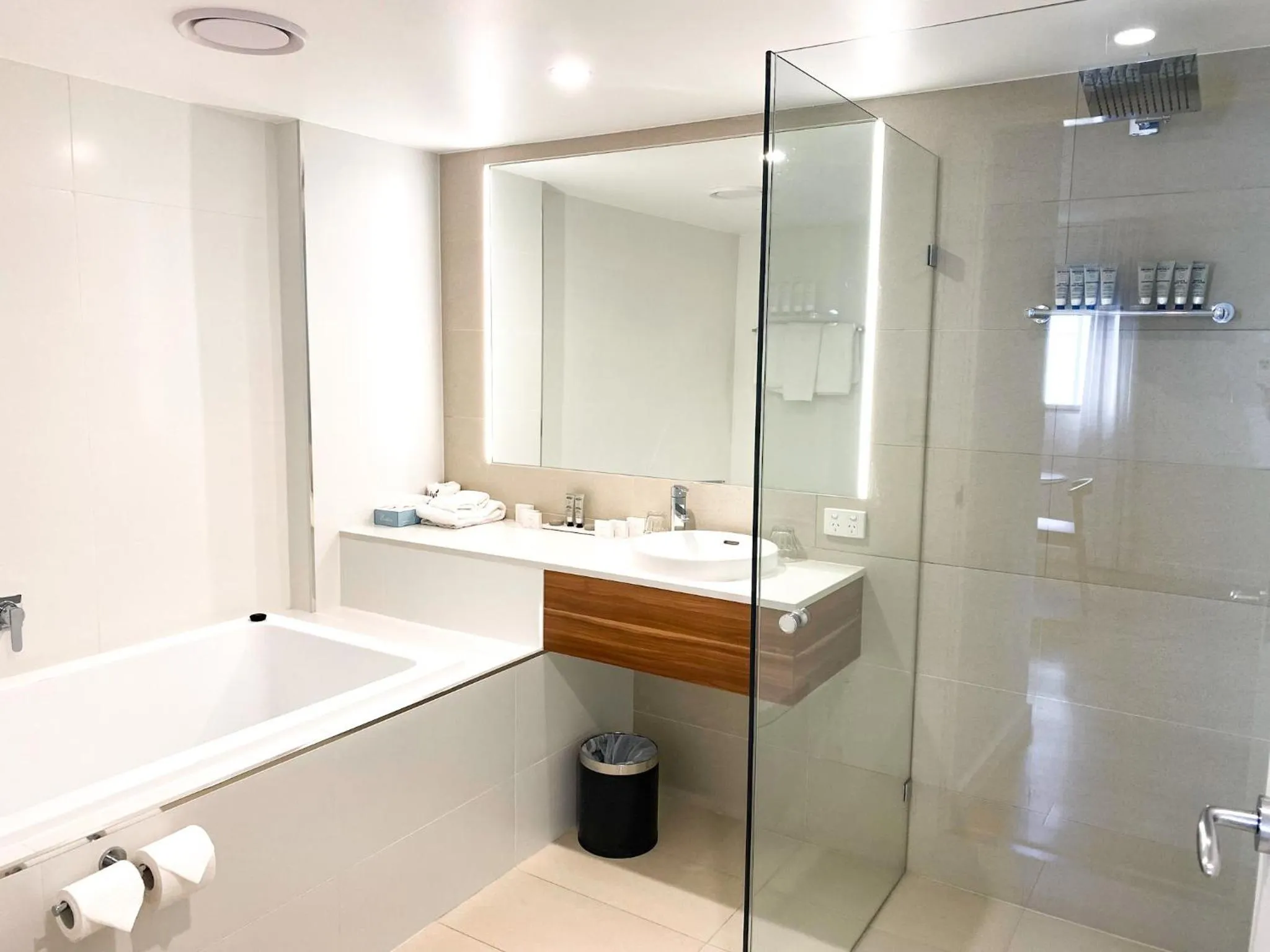 Bathroom in The Gem Hotel