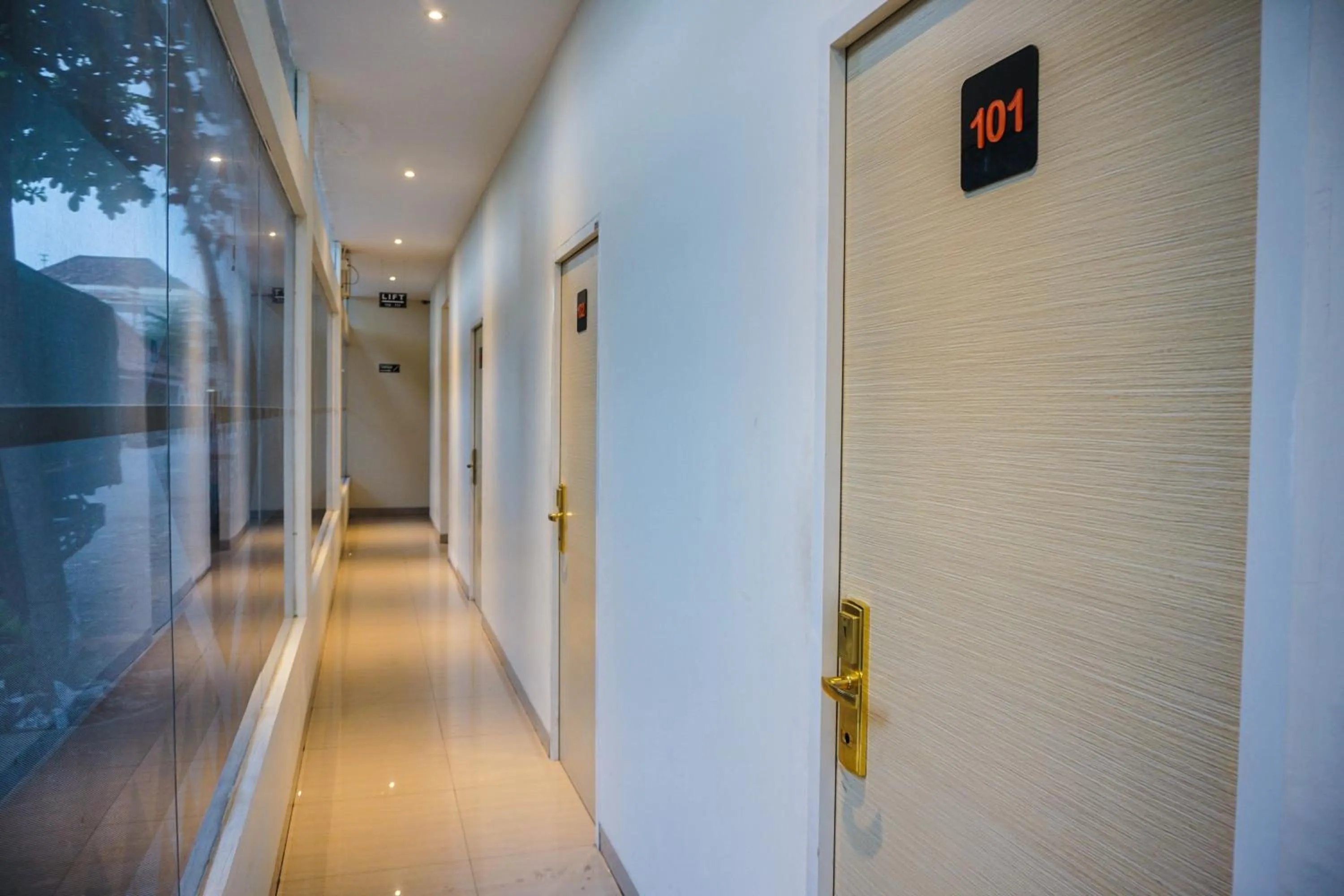 Property building in Hotel Pantes Kota Lama Semarang