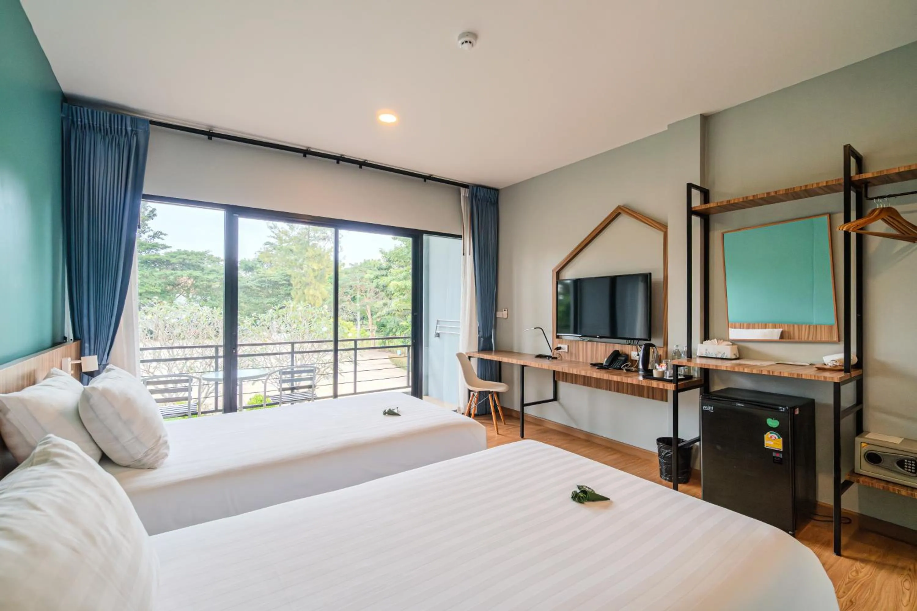 Bed in The Tree Riverside Resort Kaeng Krachan