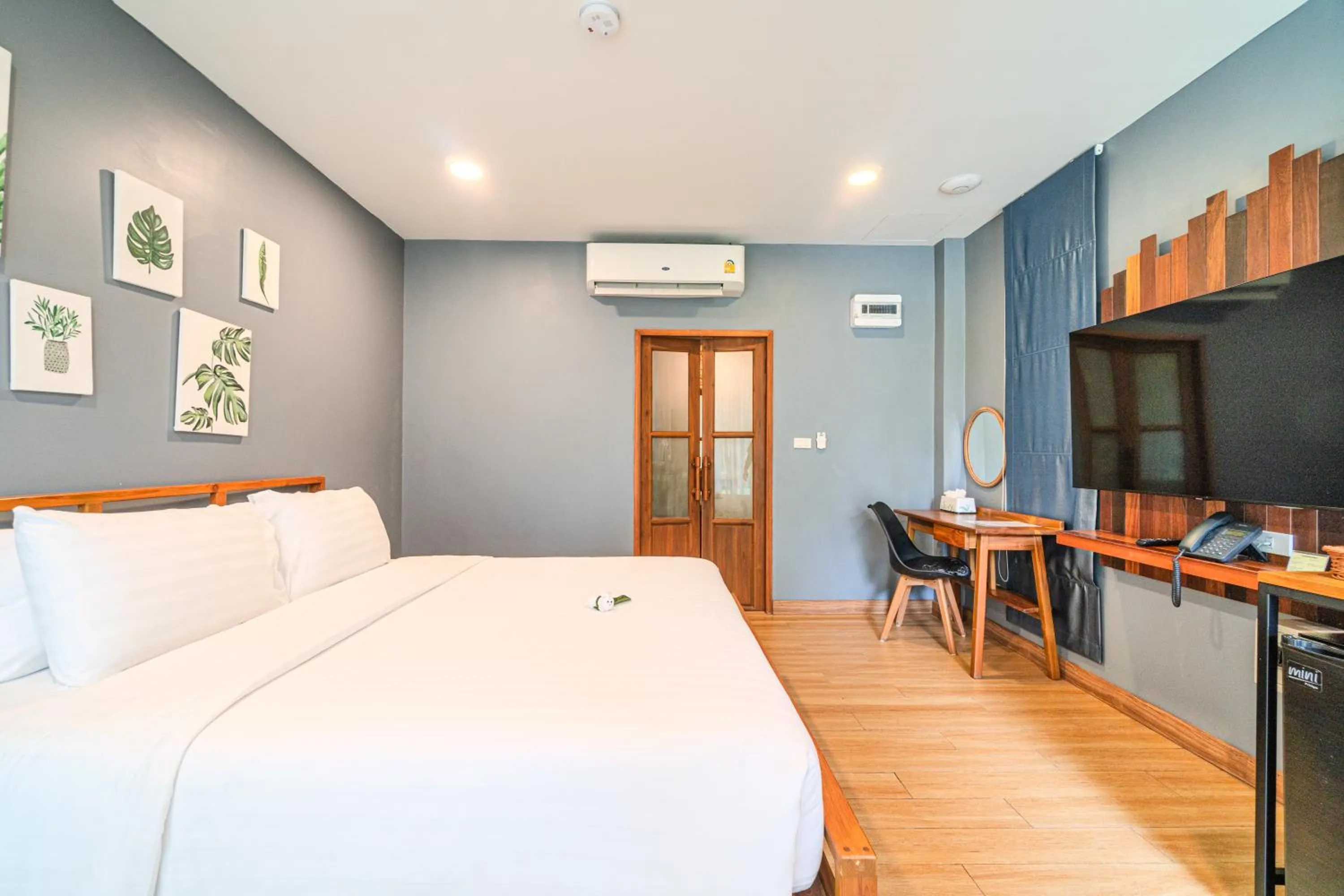 Bed in The Tree Riverside Resort Kaeng Krachan