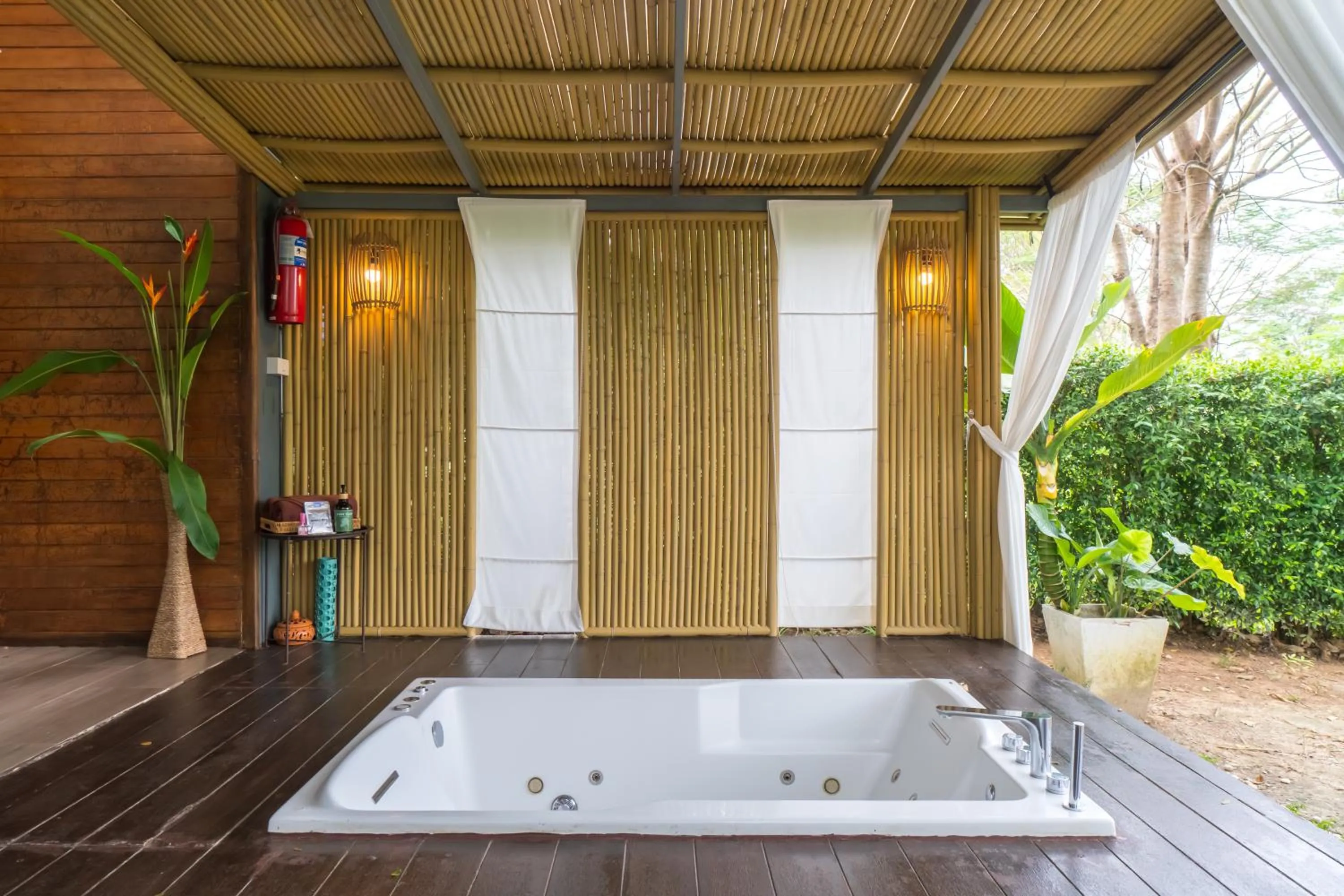 The Tree Riverside Resort Kaeng Krachan