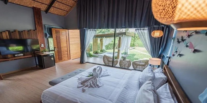 Bed in The Tree Riverside Resort Kaeng Krachan