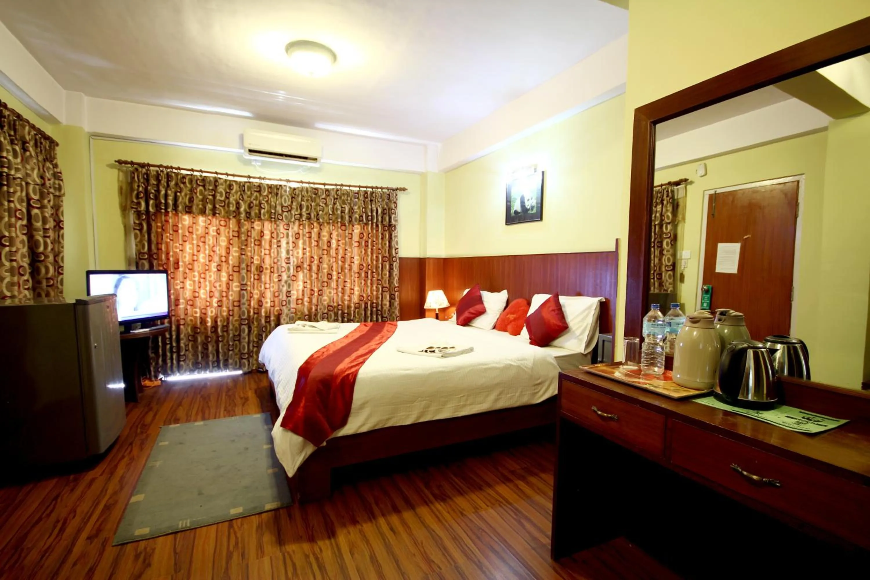 Photo of the whole room, Bed in New Hotel Panda