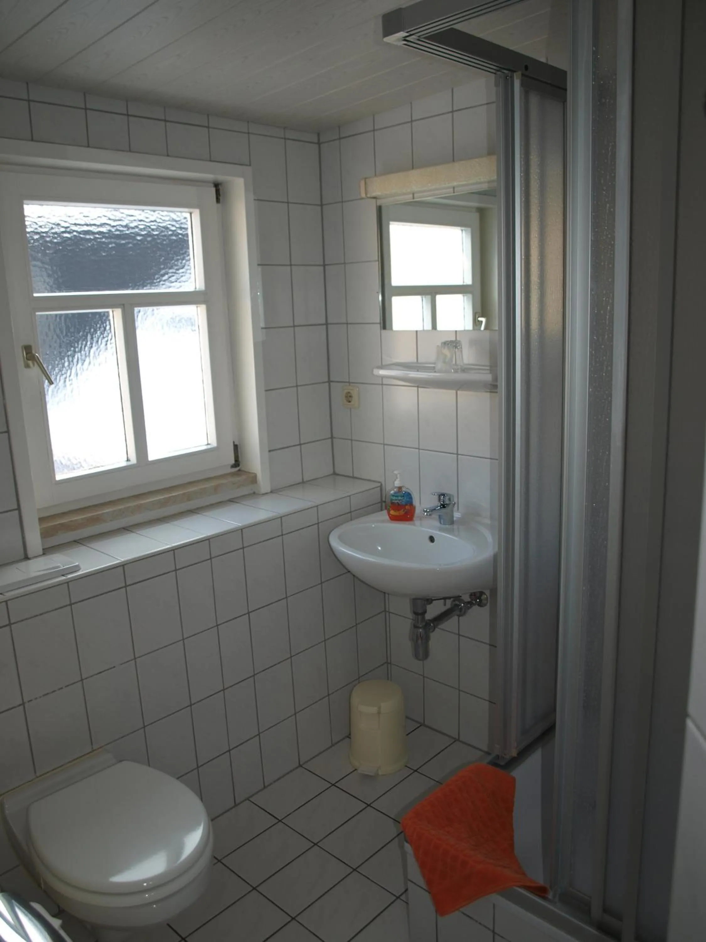 Bathroom in Gasthof zur Schweiz