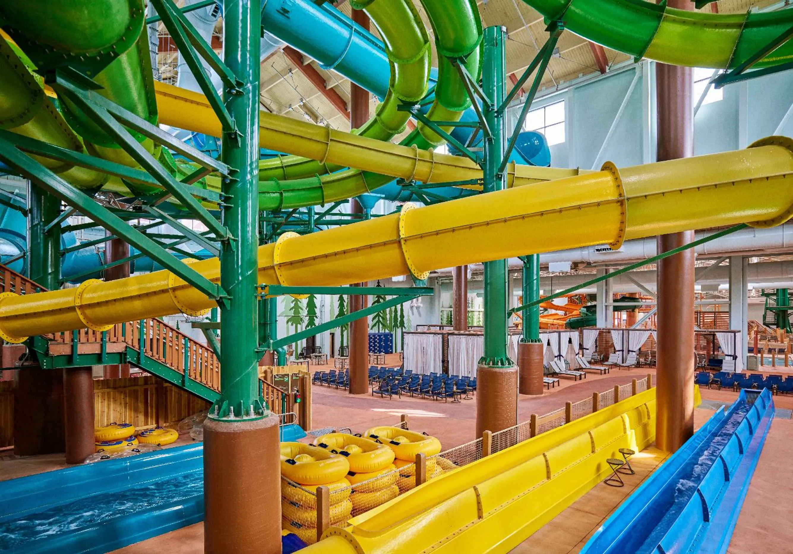 Aqua park in Great Wolf Lodge Poconos