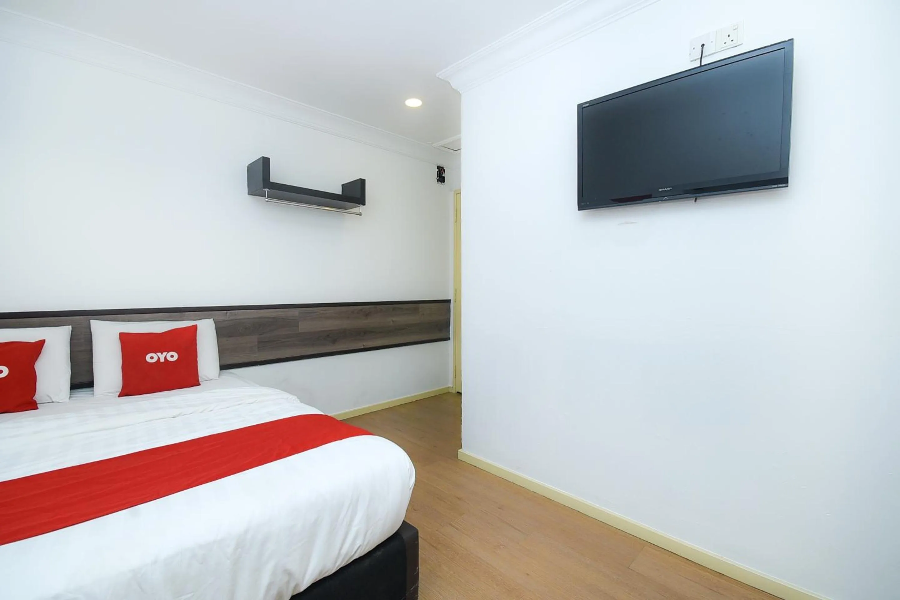 Standard Double Room in Hotel O River Inn