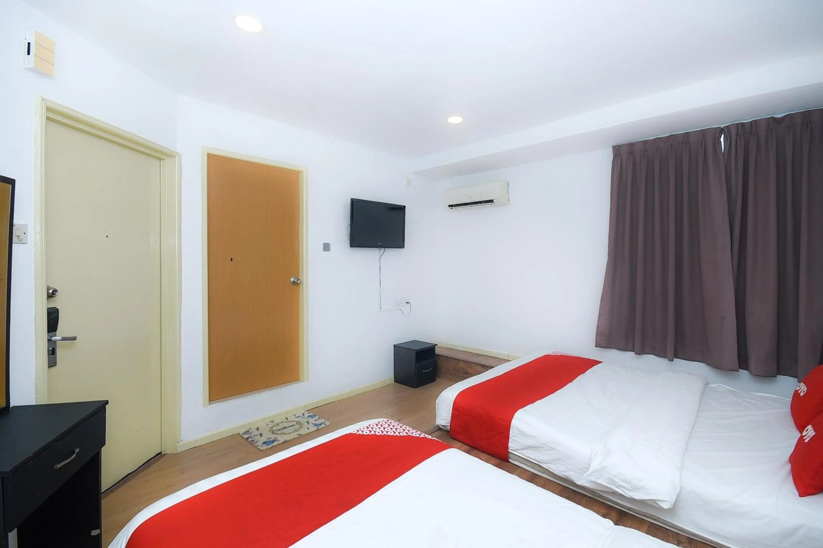 Bedroom in Hotel O River Inn