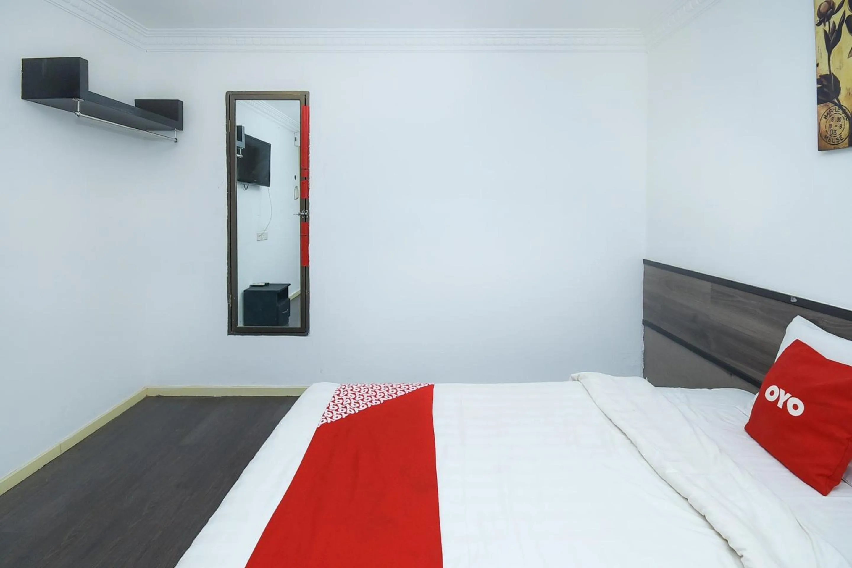 Bedroom in Hotel O River Inn