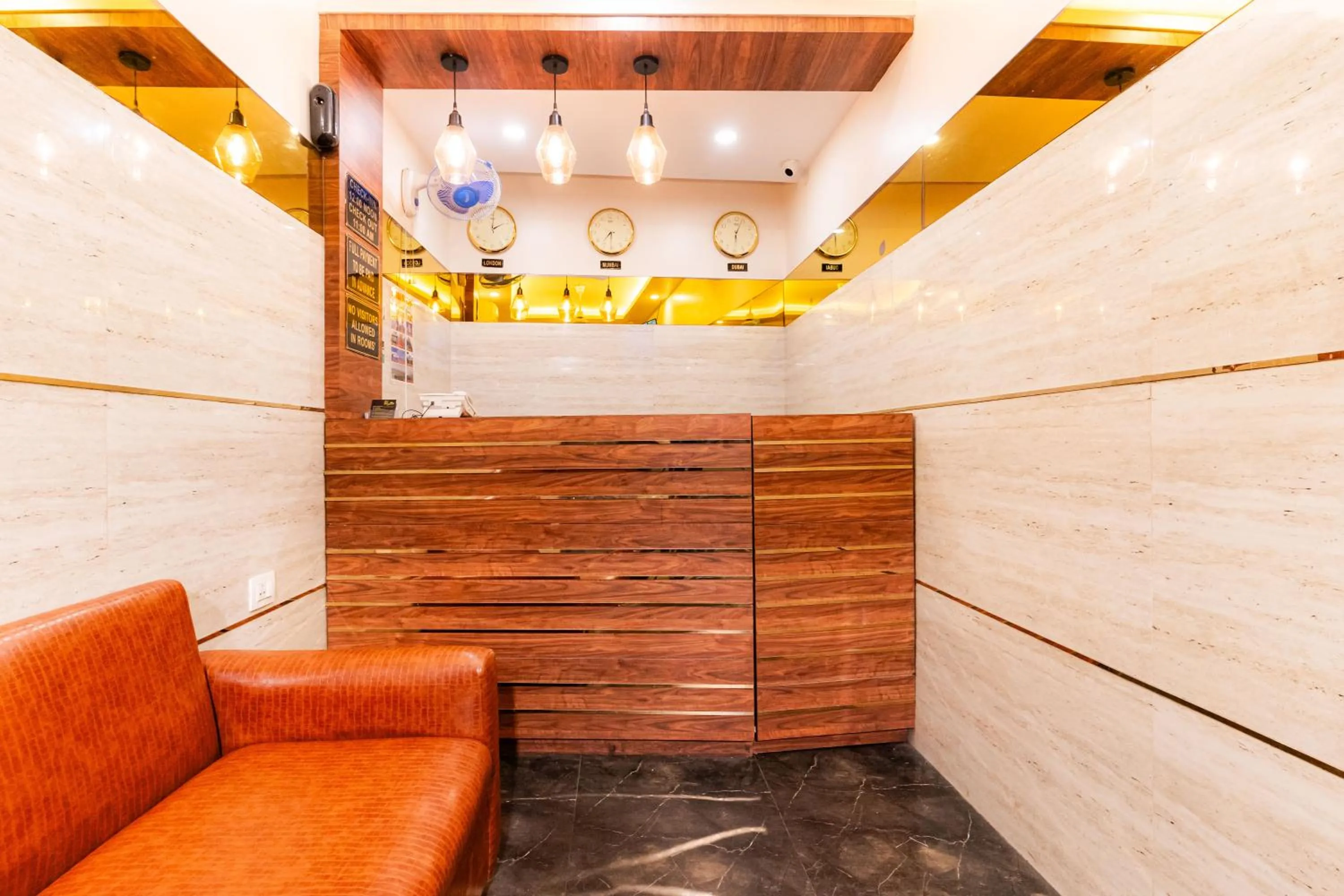 Lobby or reception in Itsy Hotels Elegant