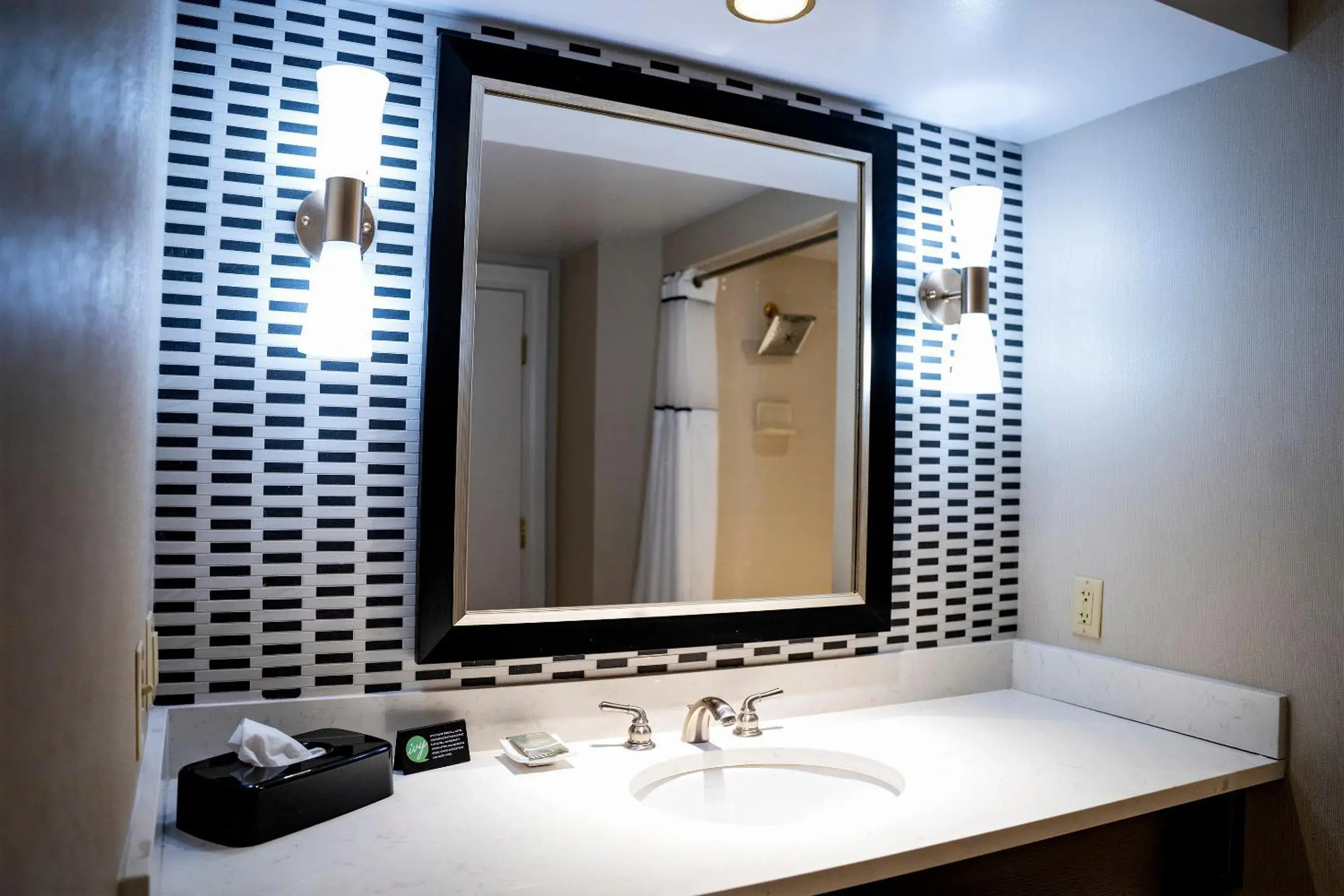 Deluxe Queen Room with Two Queen Beds - Non-Smoking in Caesars Southern Indiana, A Caesars Destination Deluxe Queen Room with Two Queen Beds - Non-Smoking in Caesars Southern Indiana, A Caesars Destination