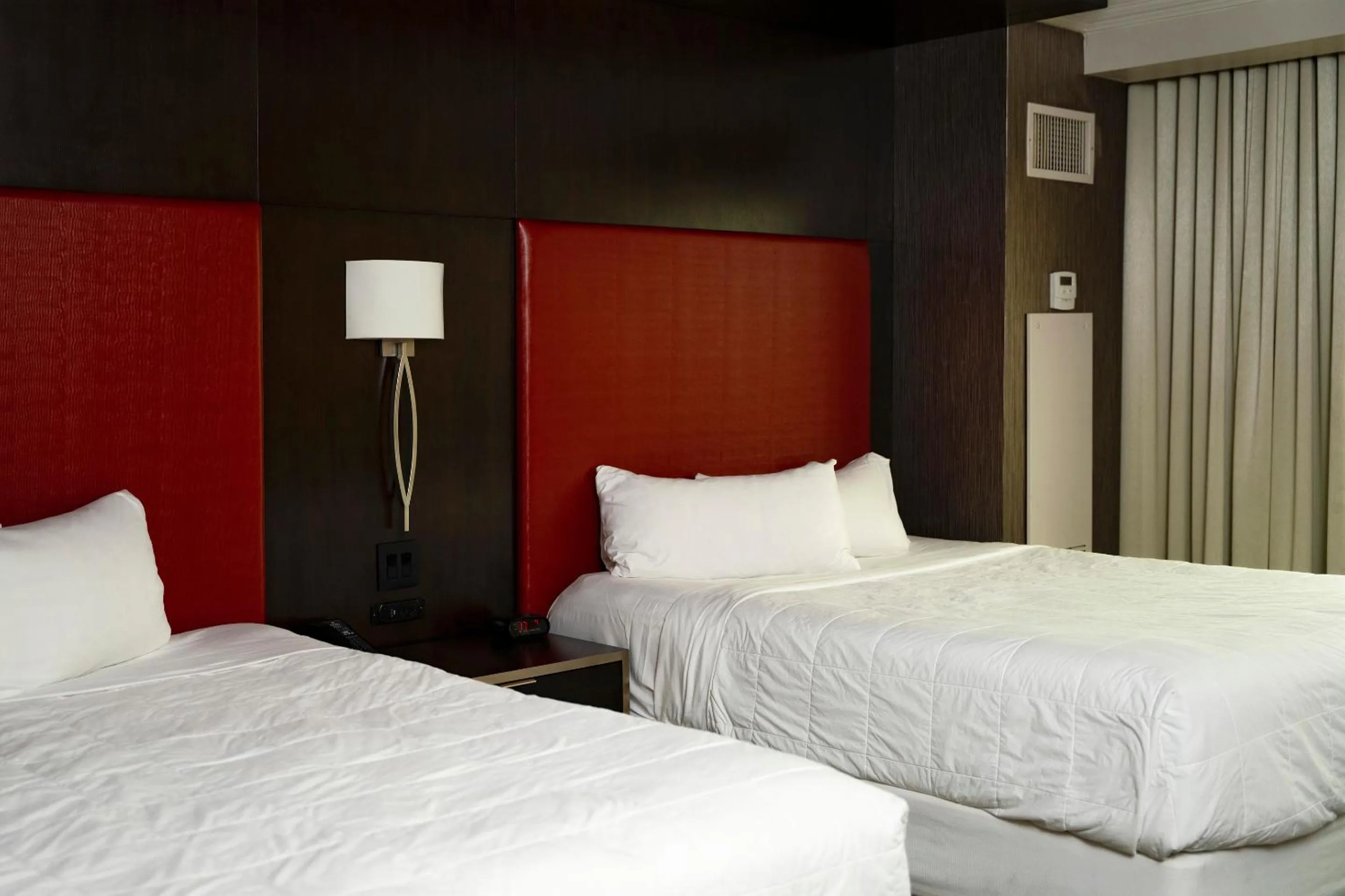 Bed in Caesars Southern Indiana, A Caesars Destination