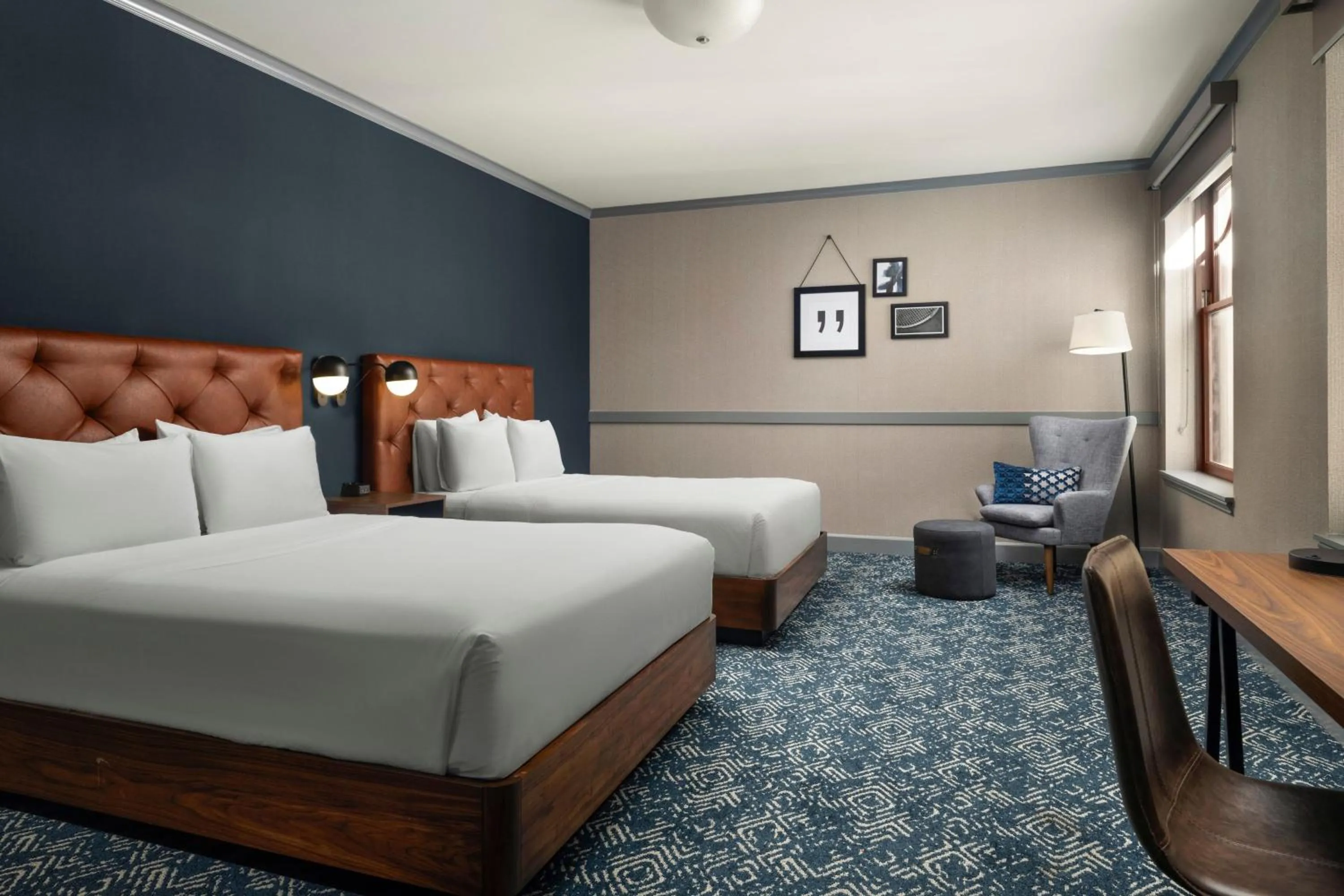 Photo of the whole room, Bed in Four Points by Sheraton San Jose Downtown