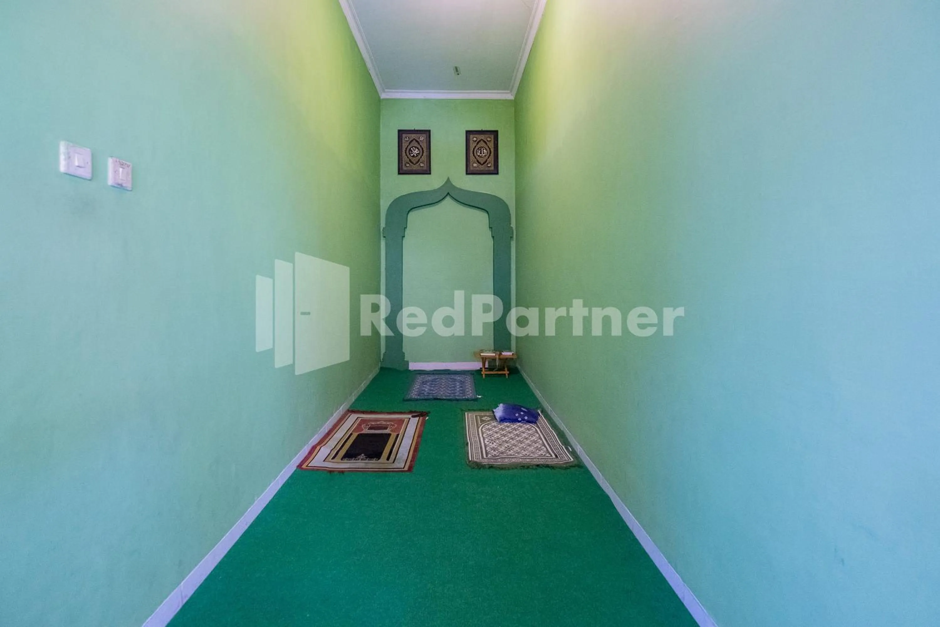 Area and facilities in Hotel Wisata Ziarah Sunan Bonang Syariah Mitra RedDoorz