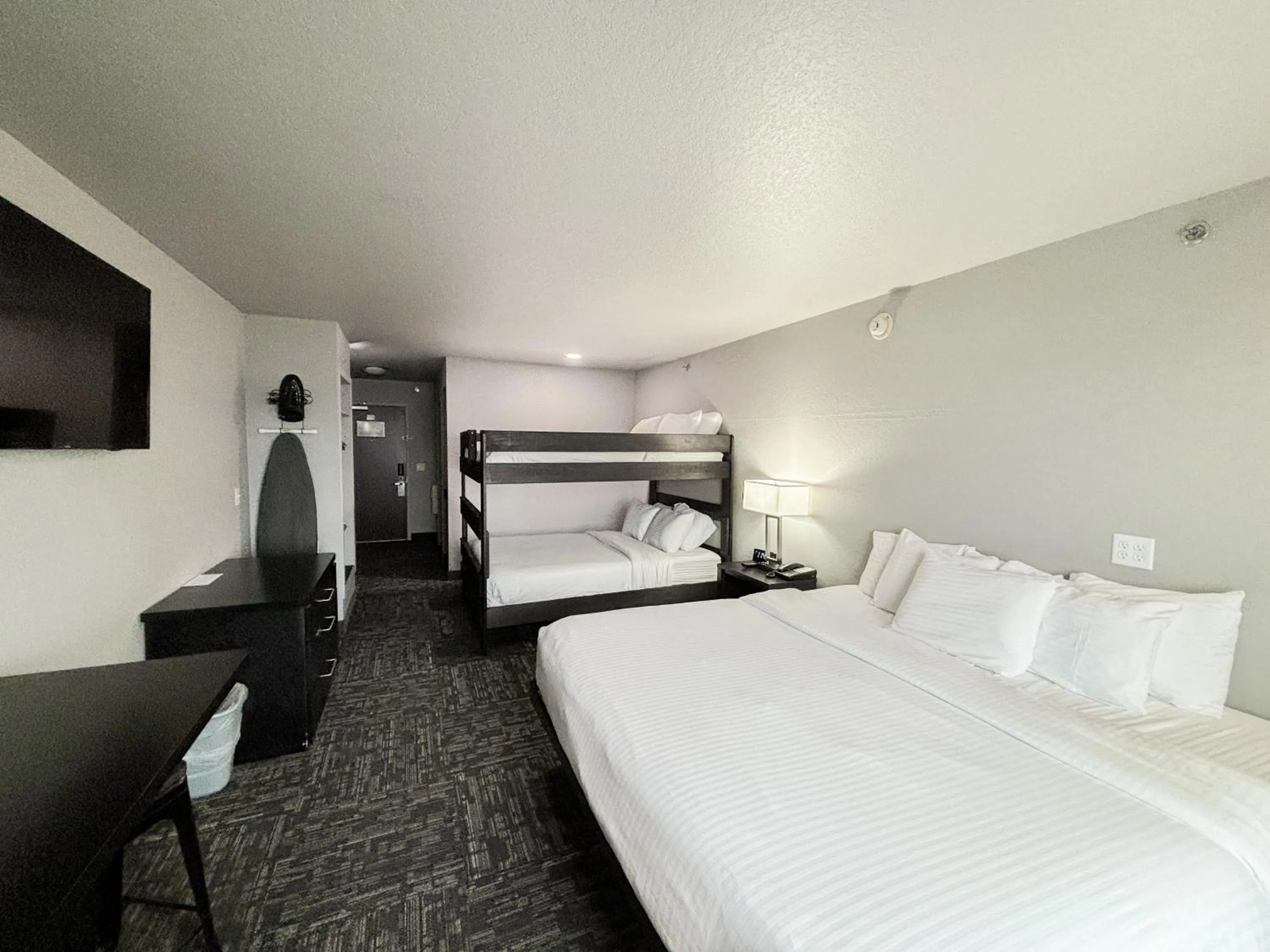 Bed in Metropolis Resort - Eau Claire