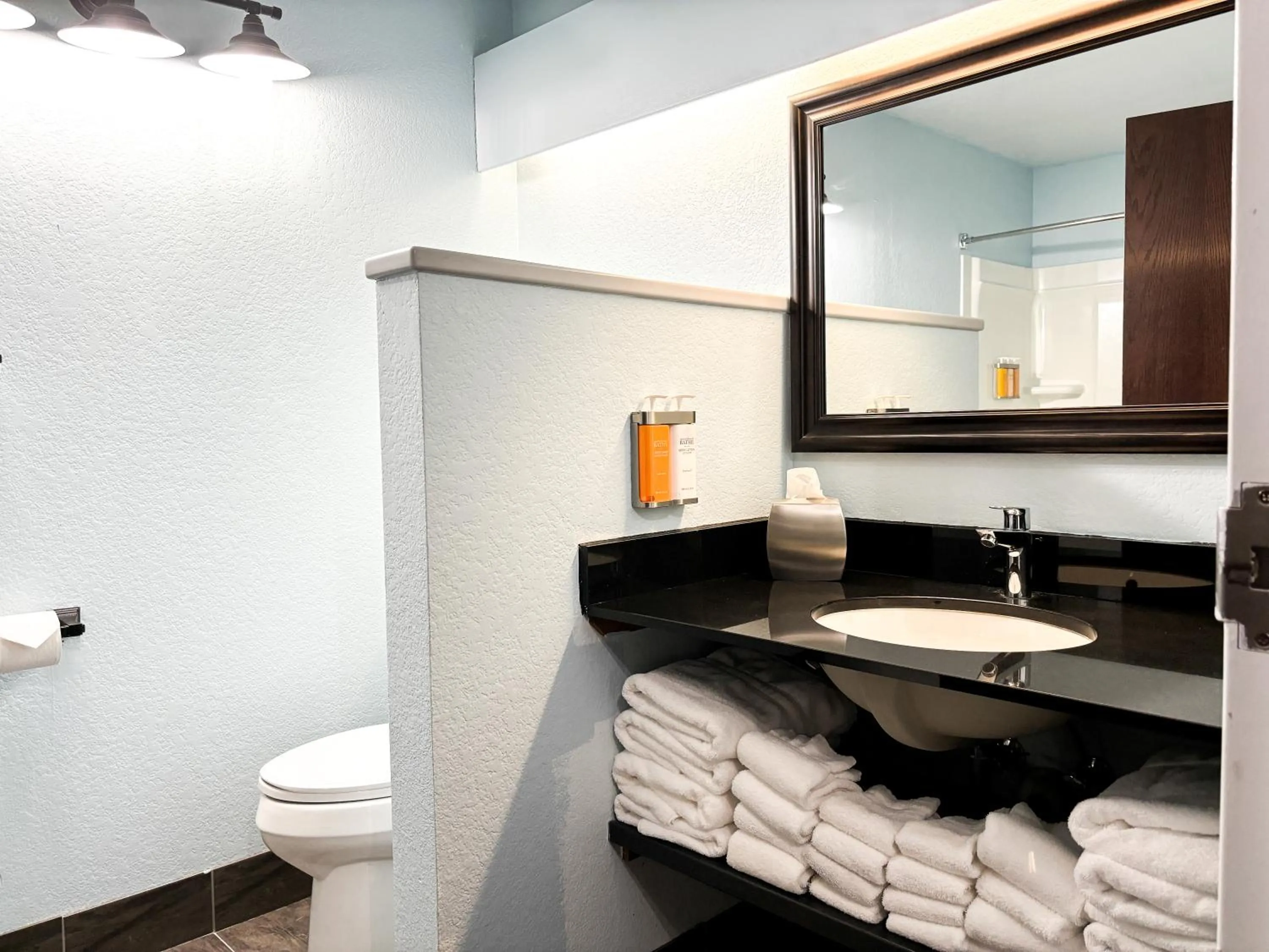 Bathroom in Metropolis Resort - Eau Claire