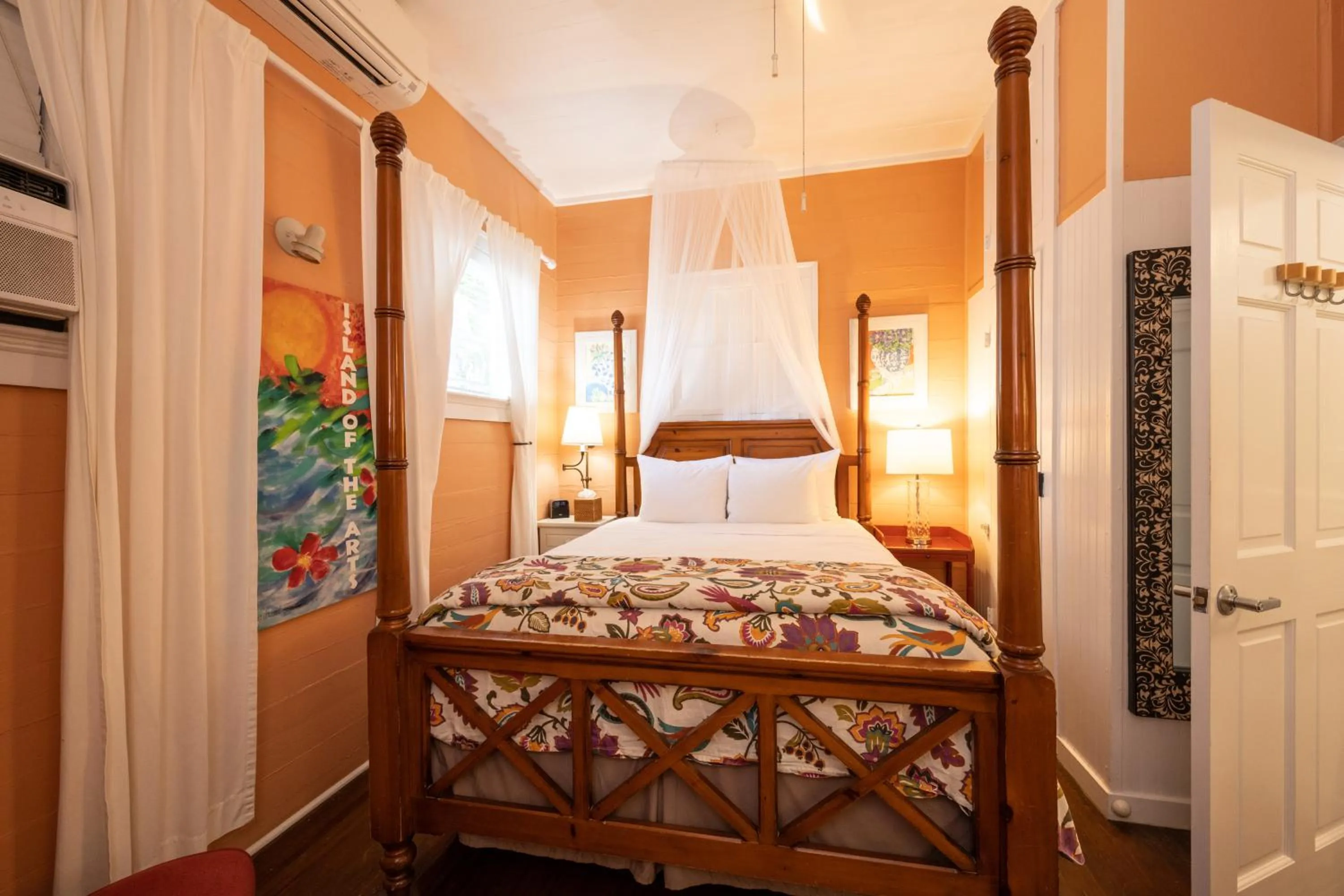 Bed in The Mermaid & The Alligator