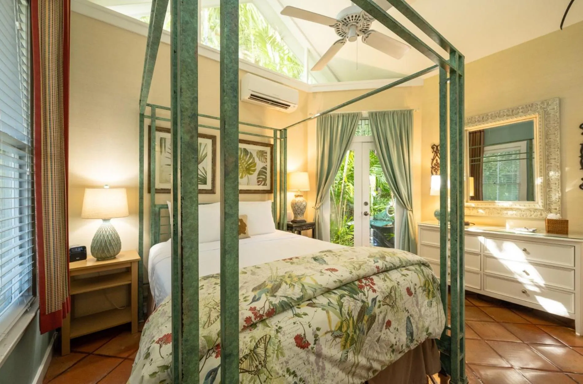 Bed in The Mermaid & The Alligator