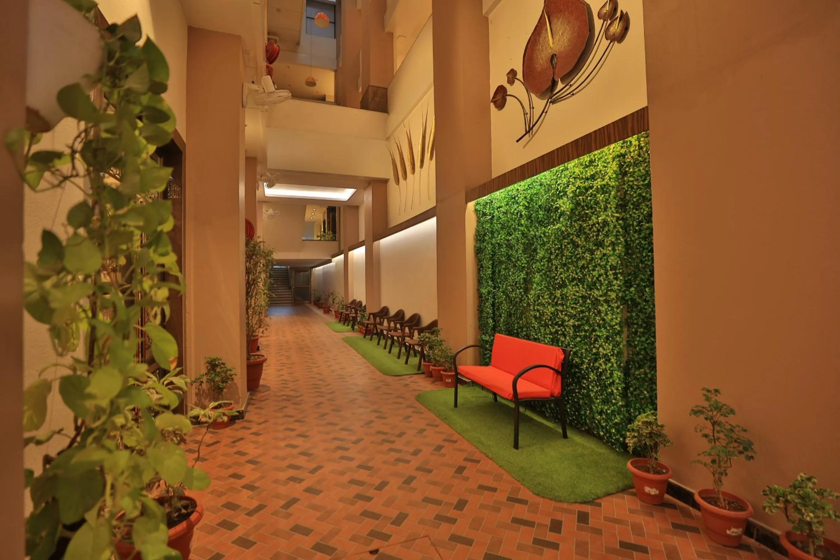 Living room in HOTEL CRYSTAL CROWN